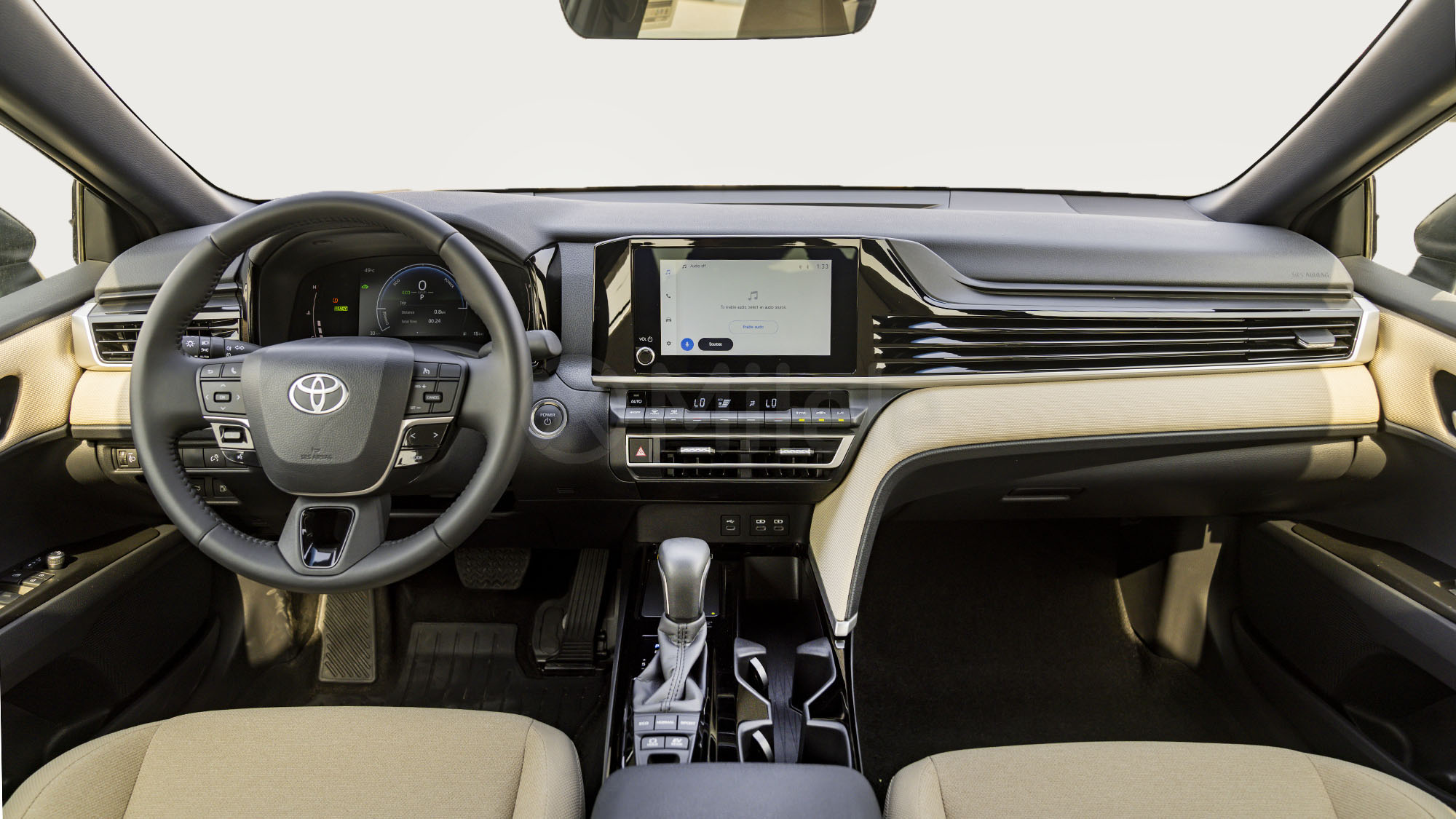 
(LHD) TOYOTA CAMRY LE 2.5PHEV AT MY2025 – BLACK full									