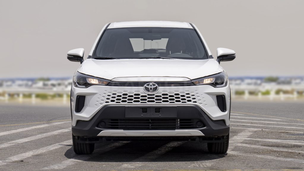 (LHD) TOYOTA COROLLA CROSS 1.8P AT MY2025 – WHITE