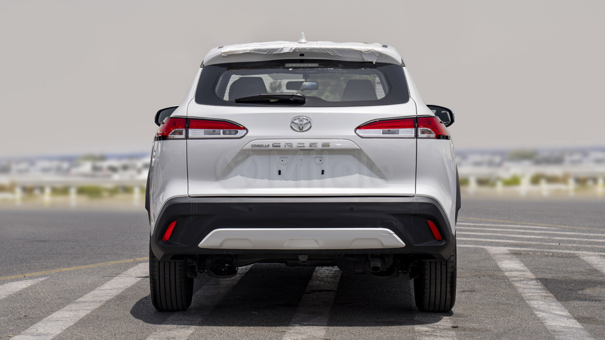 
								(LHD) TOYOTA COROLLA CROSS 1.8P AT MY2025 – WHITE full									