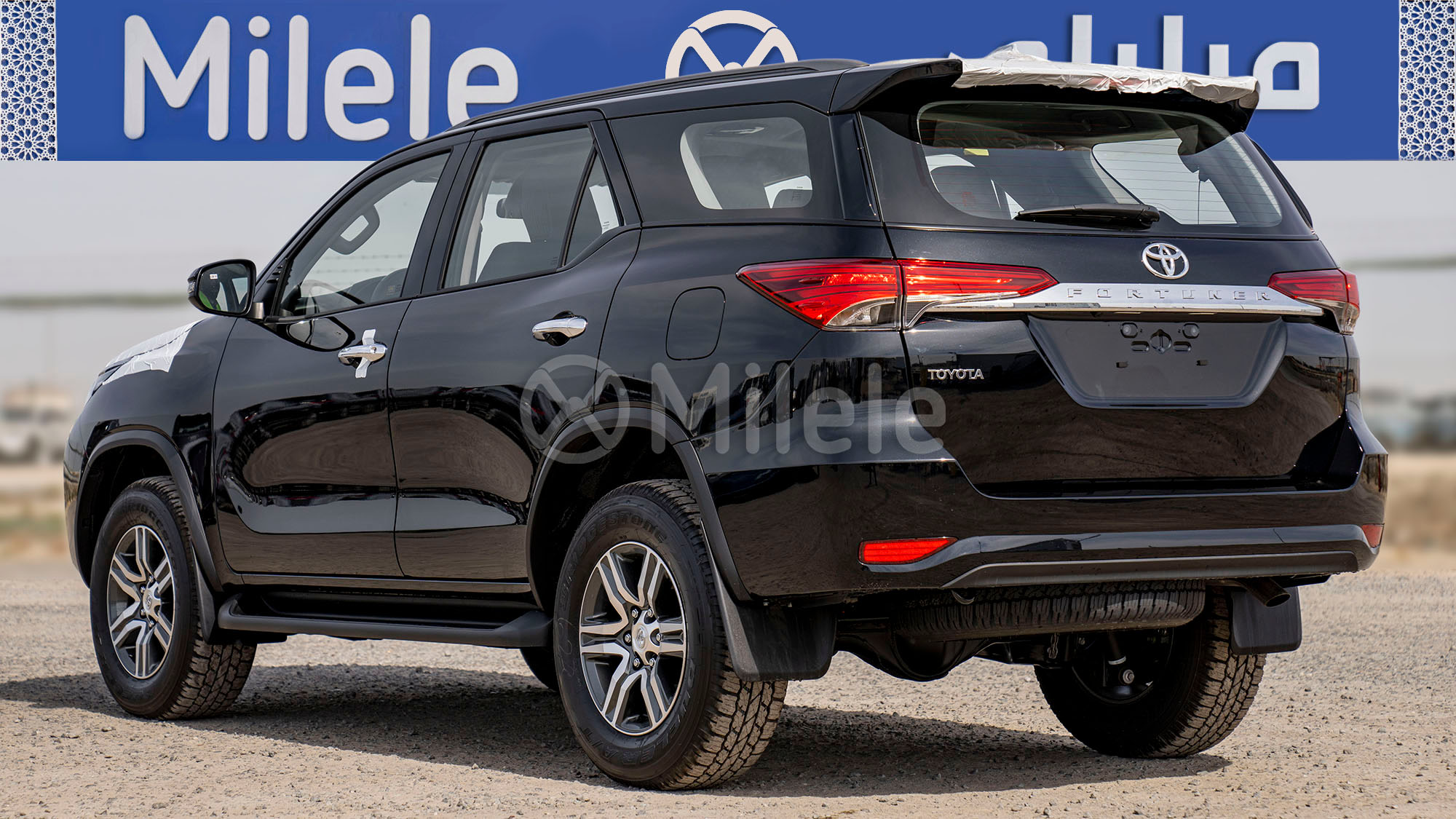 
								(LHD) TOYOTA FORTUNER 2.4D AT 4X4 MY2026 – BLACK full									
