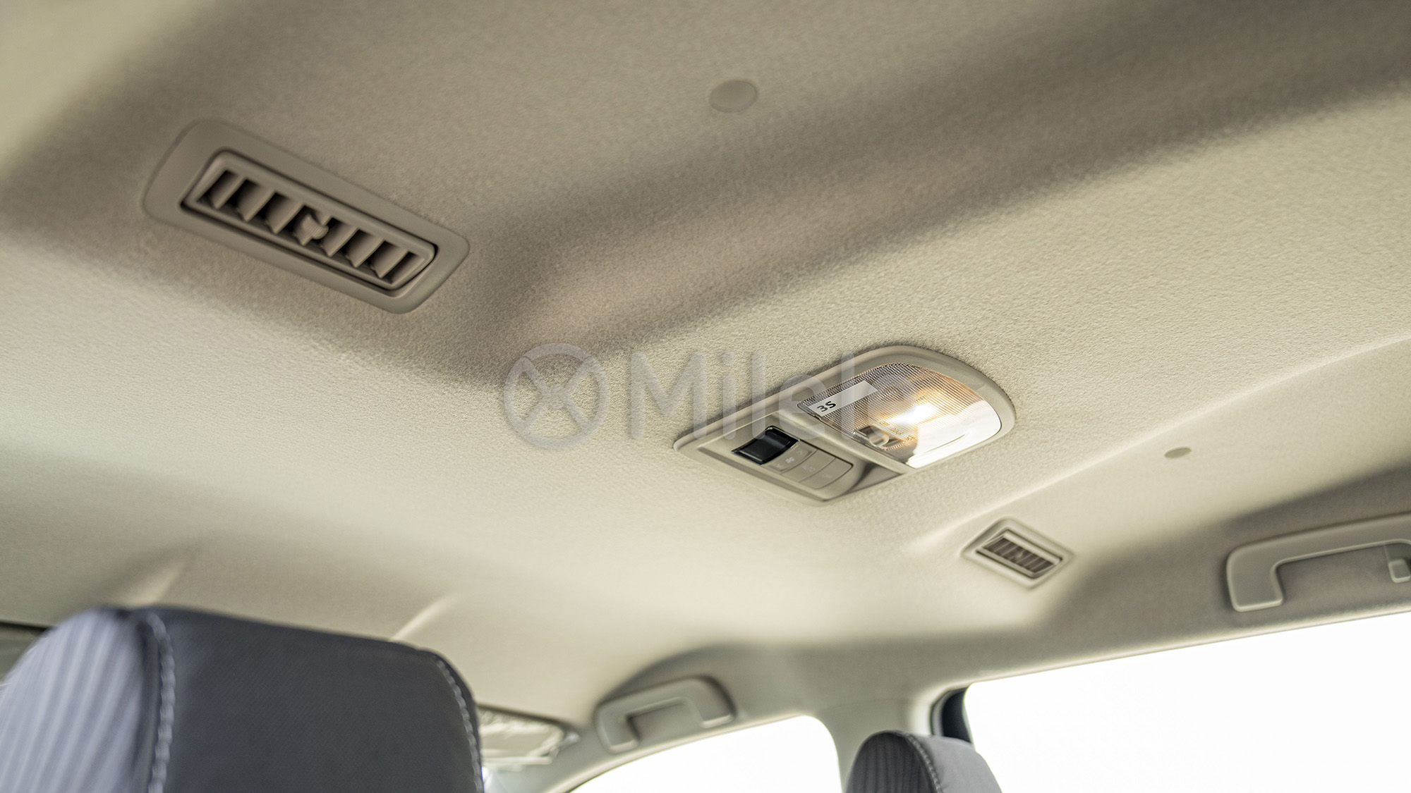 
								(LHD) TOYOTA FORTUNER 2.4D AT 4X4 MY2026 – BLACK full									
