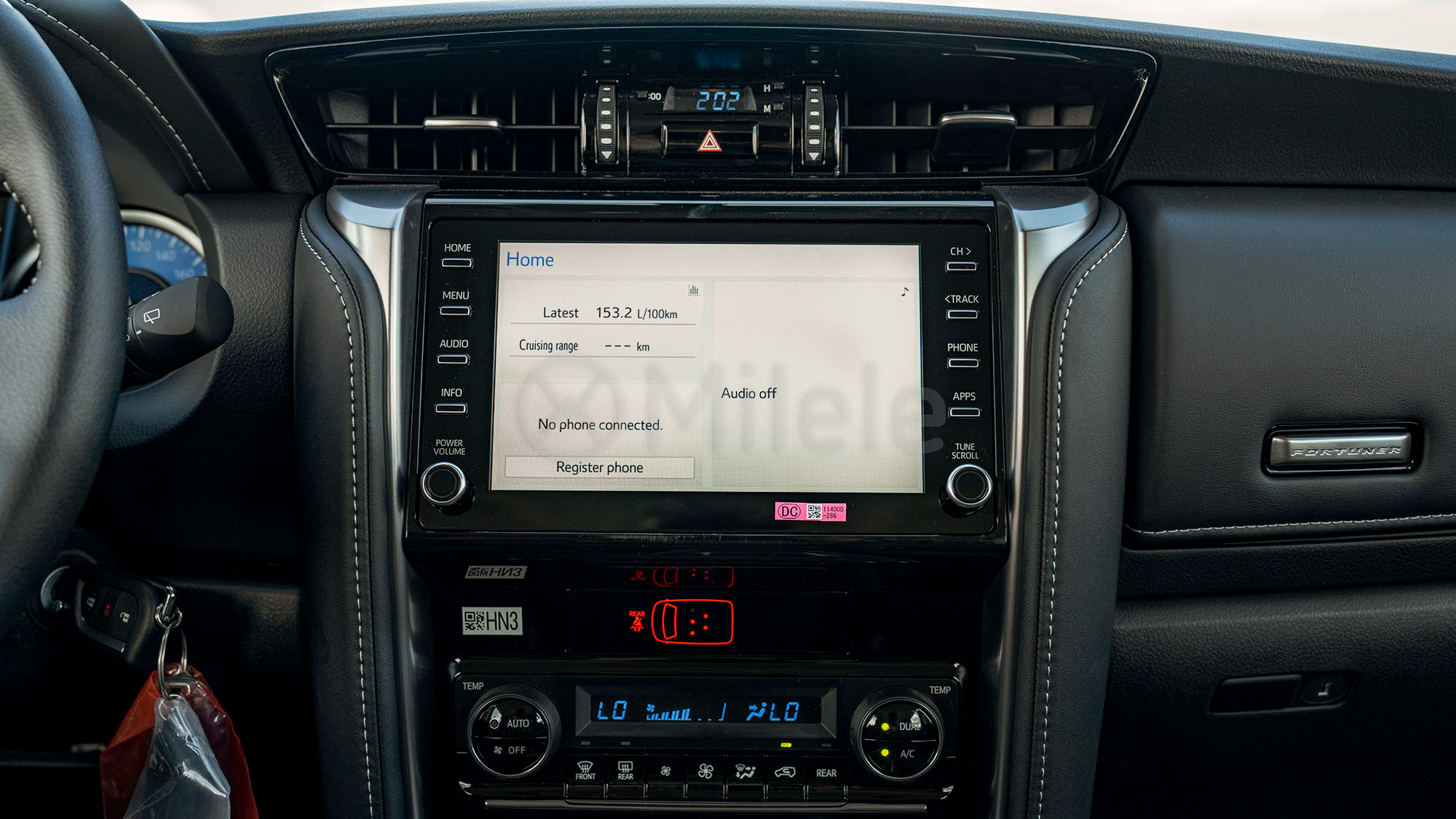 
(LHD) TOYOTA FORTUNER 2.4D AT 4X4 MY2026 – GREY full									