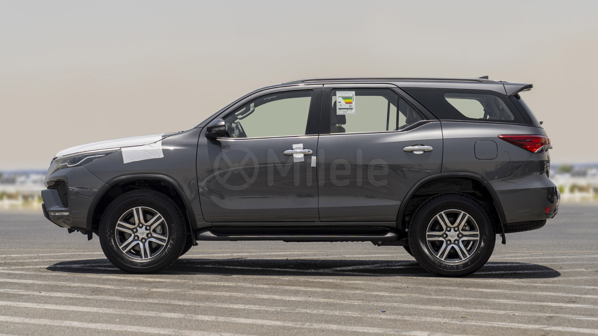 
								(LHD) TOYOTA FORTUNER EXR 2.7P AT MY2025 – GREY full									