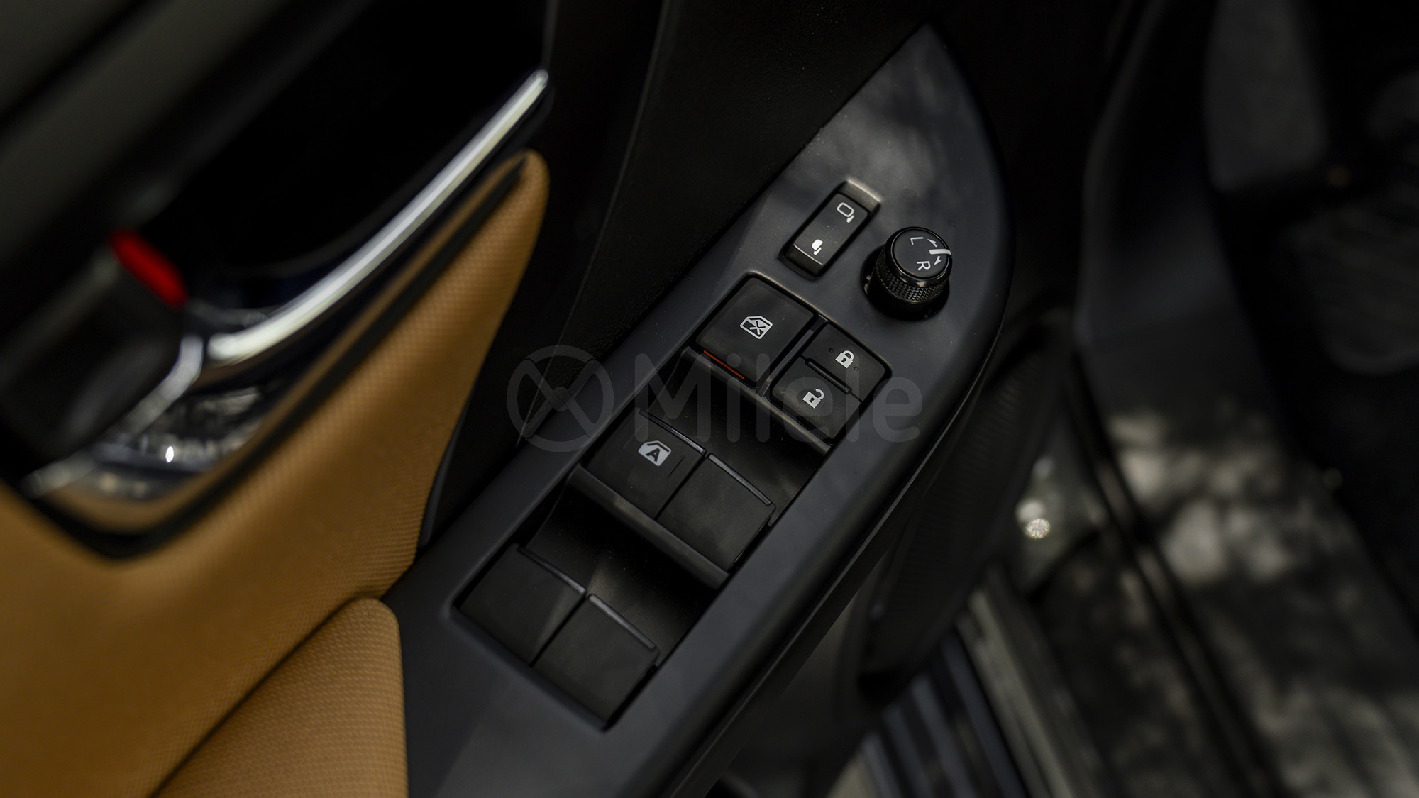
								(LHD) TOYOTA FORTUNER EXR 2.7P AT MY2025 – GREY full									