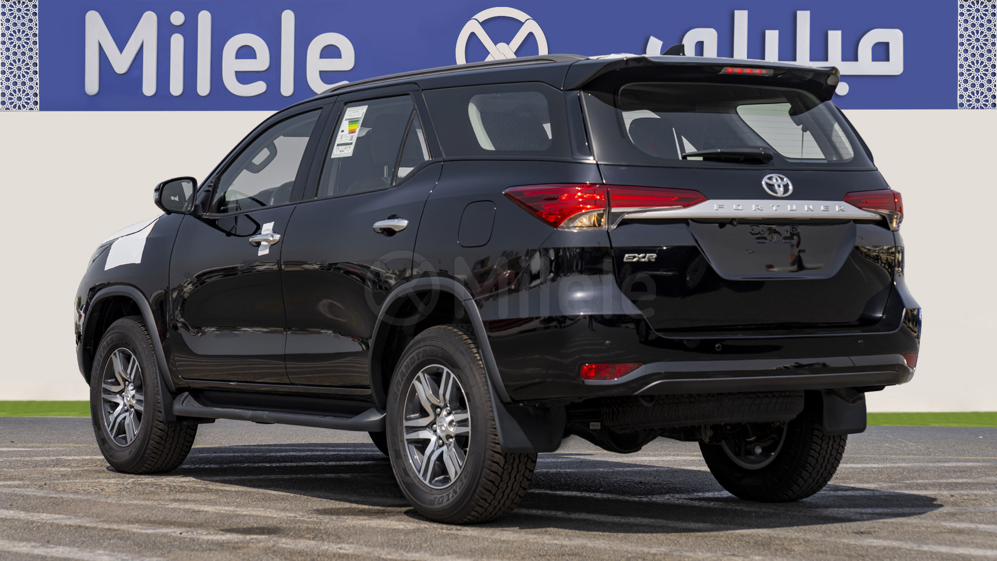 
								(LHD) TOYOTA FORTUNER EXR 2.7P AT MY2025 – BLACK full									