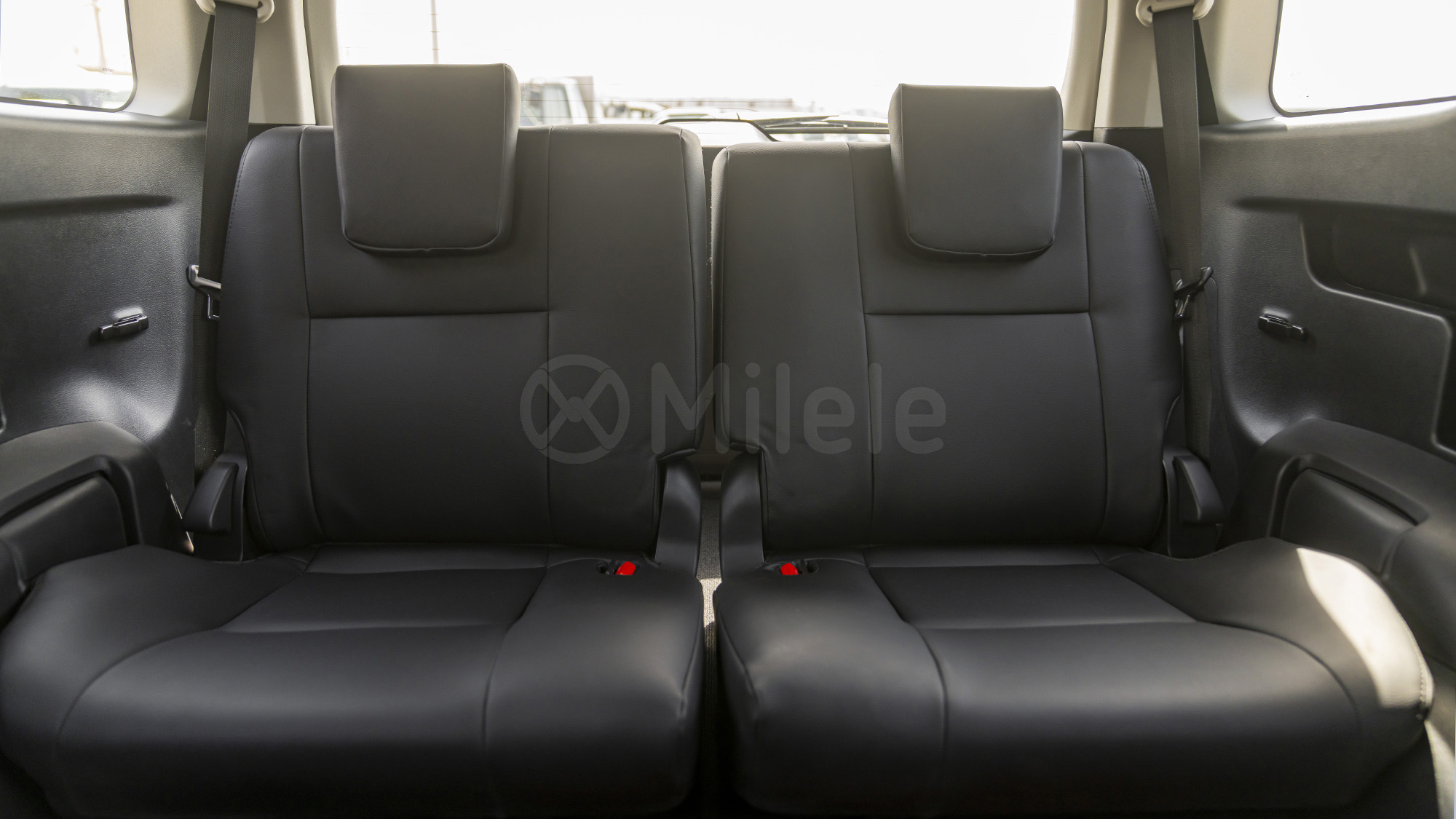
								(LHD) TOYOTA FORTUNER EXR 2.7P AT MY2025 – BLACK full									