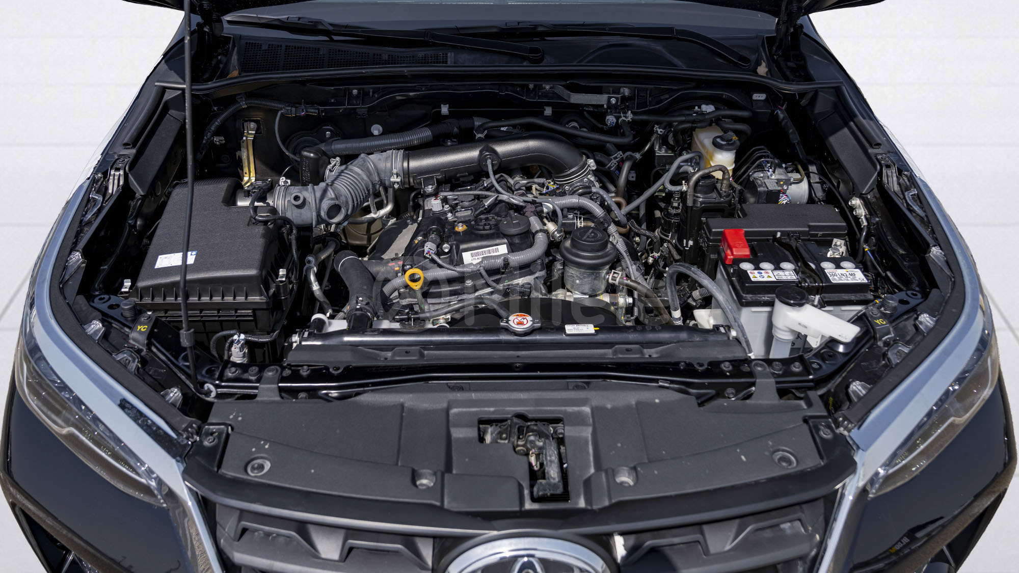 
								(LHD) TOYOTA FORTUNER 2.7P AT 4X4 MY2026 – ATTITUDE BLACK full									