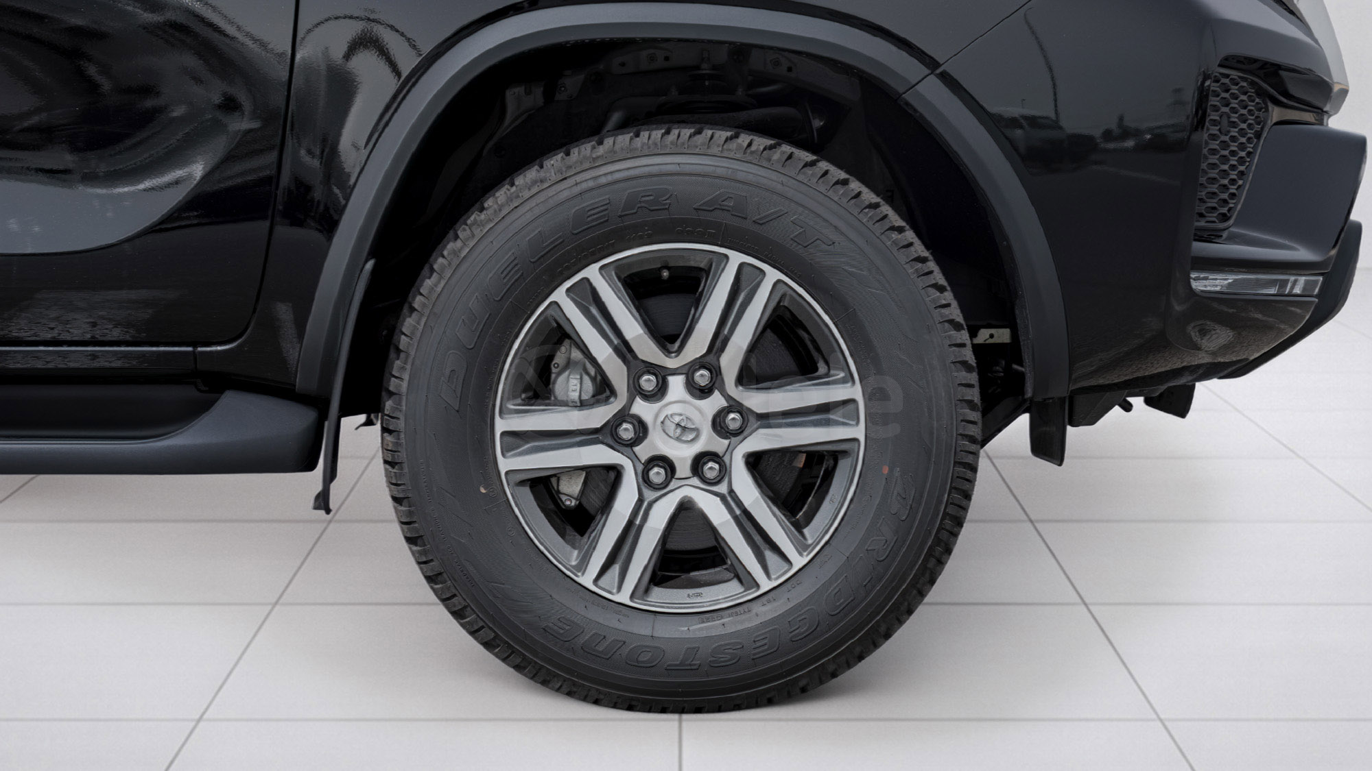 
								(LHD) TOYOTA FORTUNER 2.7P AT 4X4 MY2026 – ATTITUDE BLACK full									