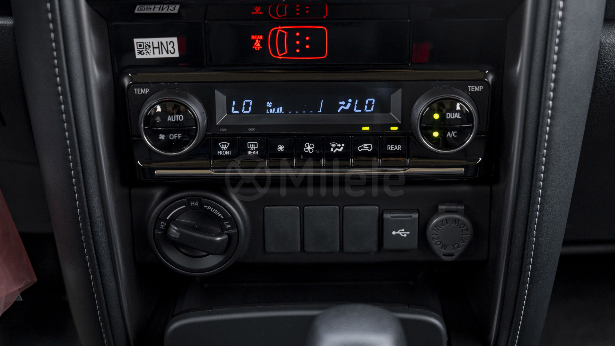 
								(LHD) TOYOTA FORTUNER 2.7P AT 4X4 MY2026 – ATTITUDE BLACK full									
