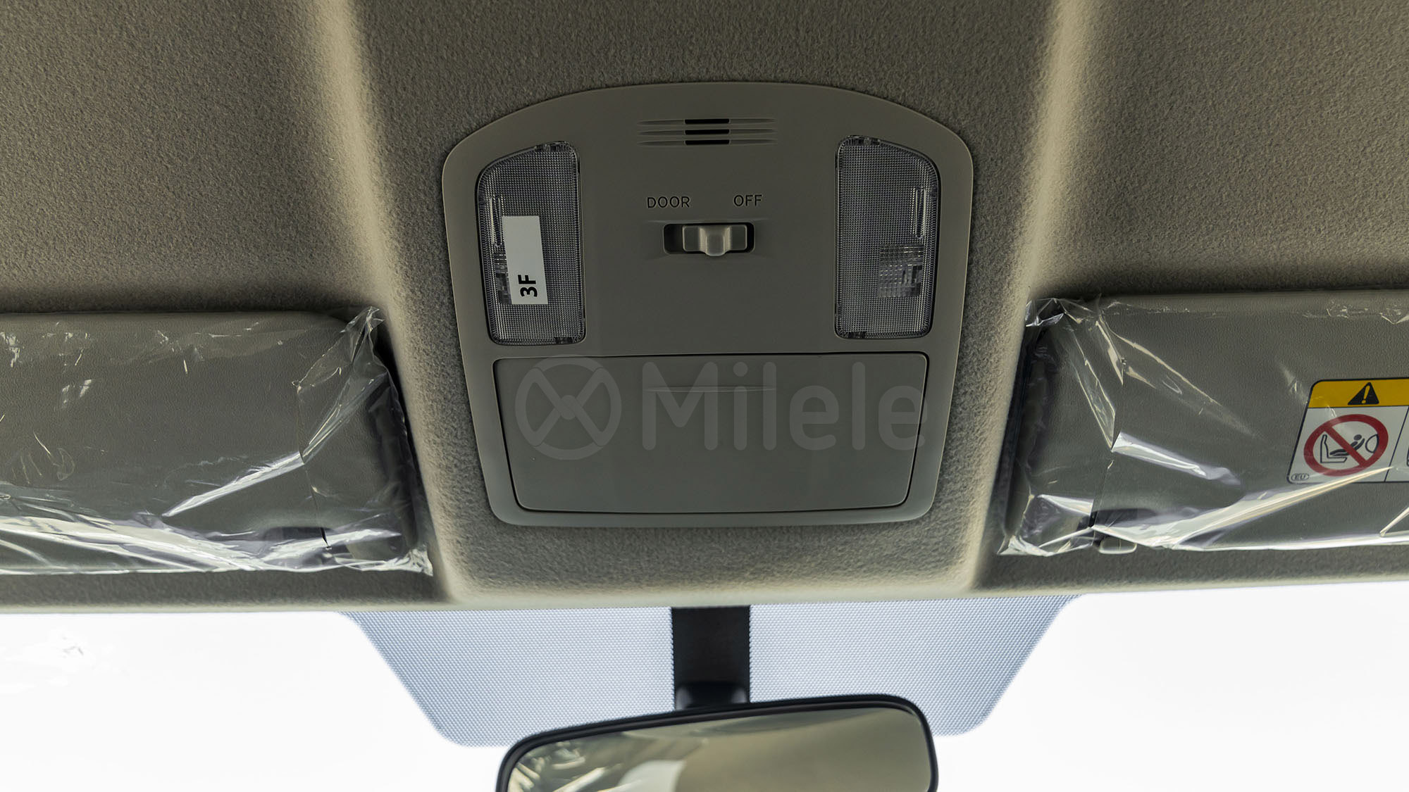 
								(LHD) TOYOTA FORTUNER 2.7P AT 4X4 MY2026 – ATTITUDE BLACK full									