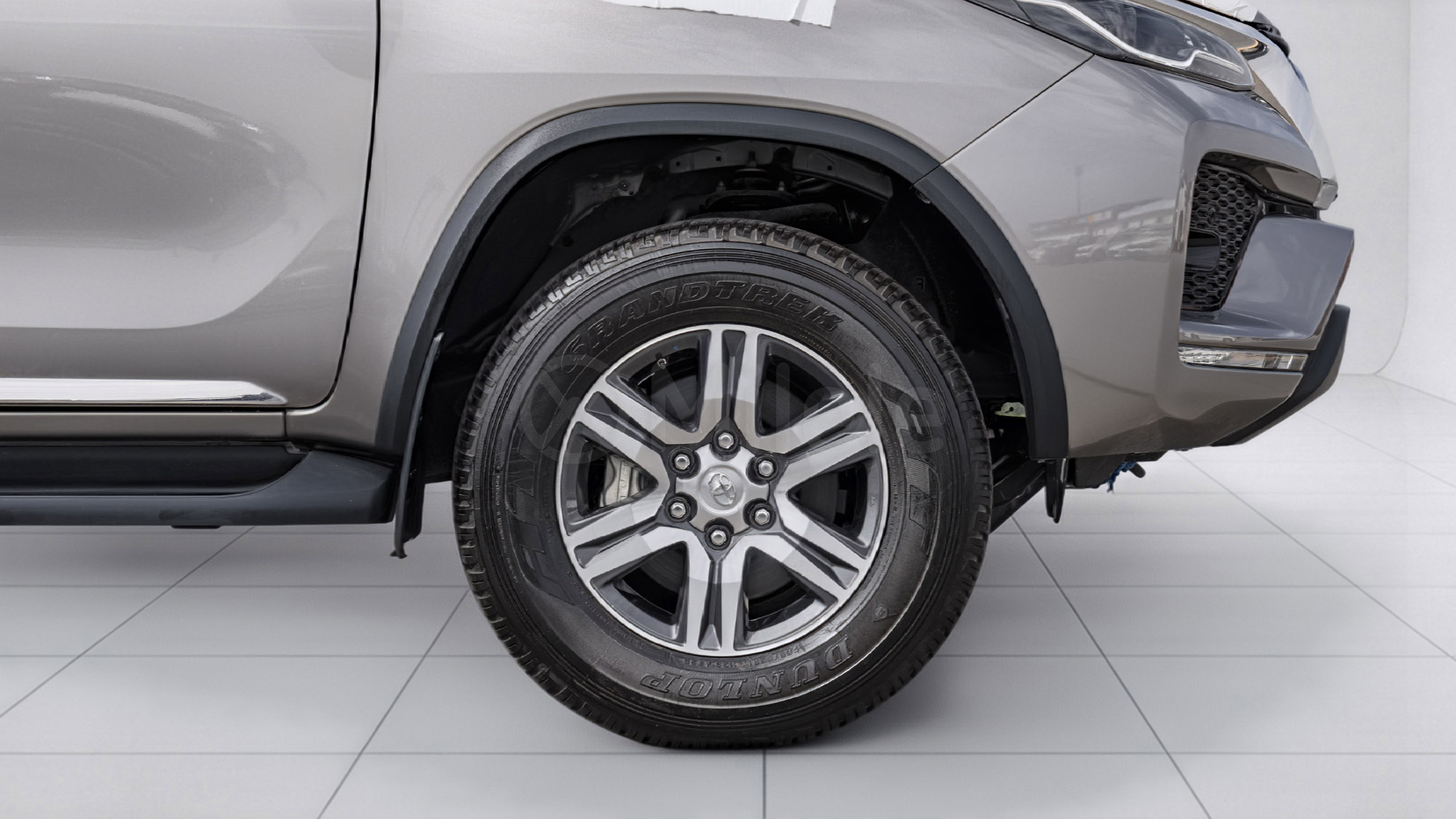 
(LHD) TOYOTA FORTUNER 2.7P AT 4X4 MY2025 – BRONZE full									
