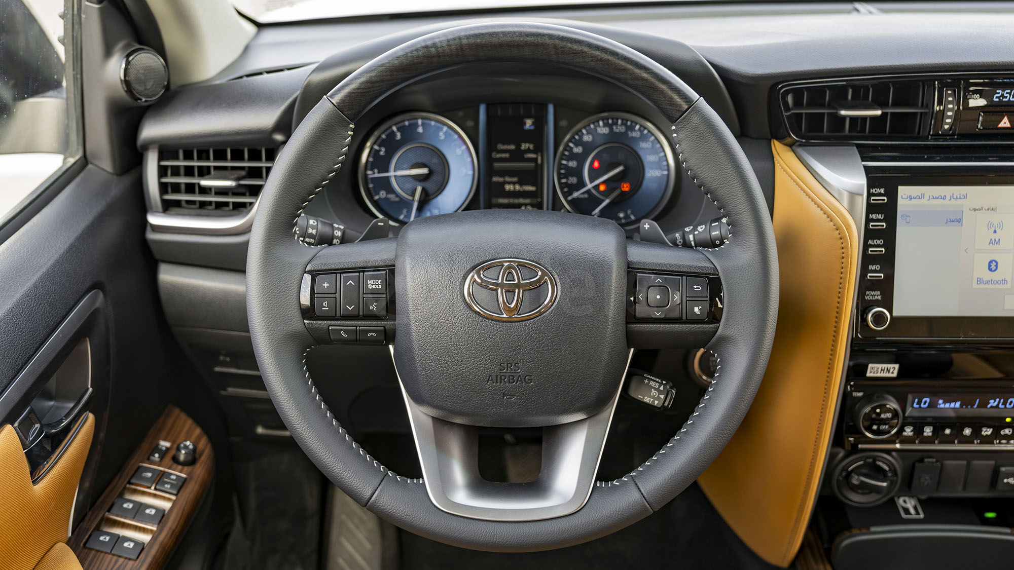 
(LHD) TOYOTA FORTUNER 2.7P AT 4X4 MY2025 – BRONZE full									