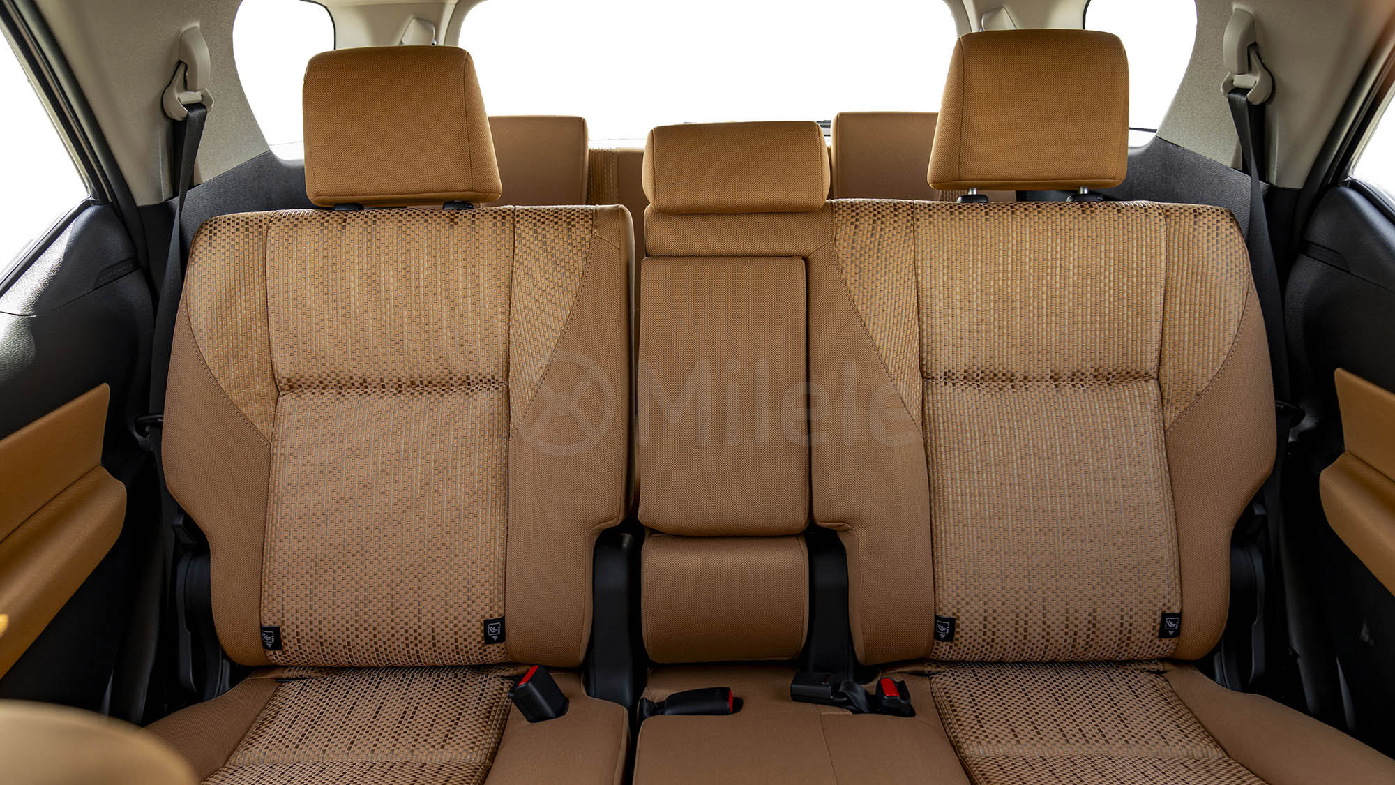 
								(LHD) TOYOTA FORTUNER 2.7P AT 4X2 MY2025 – WHITE full									