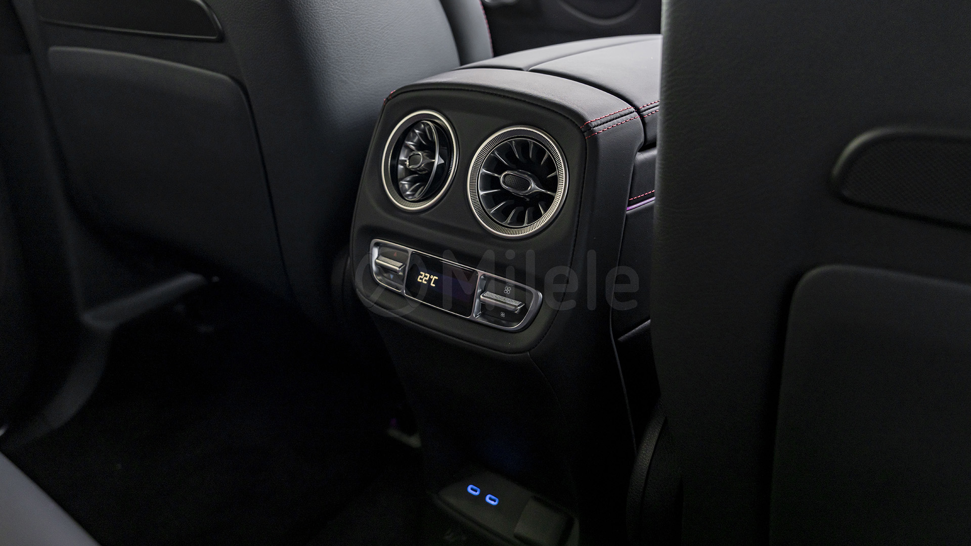 
								(LHD) MERCEDES BENZ G CLASS G 63 4.0P AT AWD MY2026 – BLACK full									
