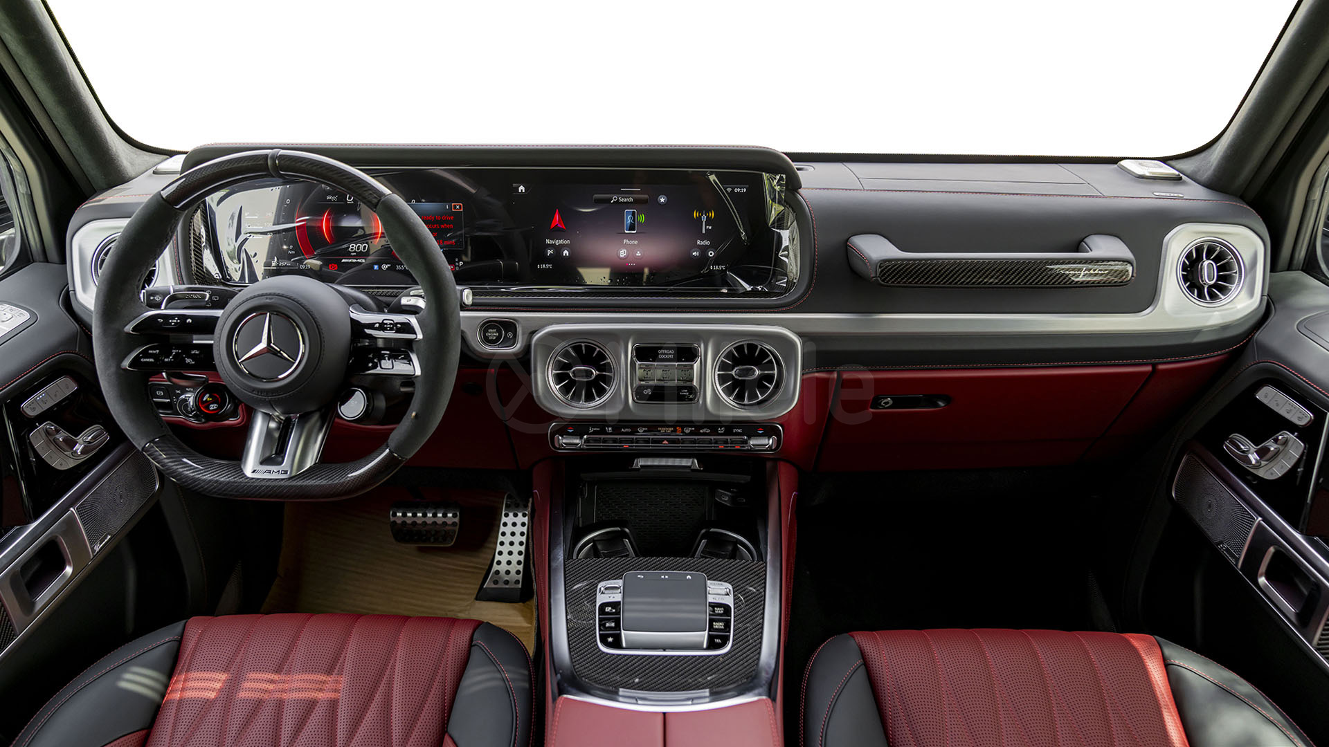 
								(LHD) MERCEDES BENZ G CLASS G 63 4.0P AT AWD MY2026 – BLACK full									