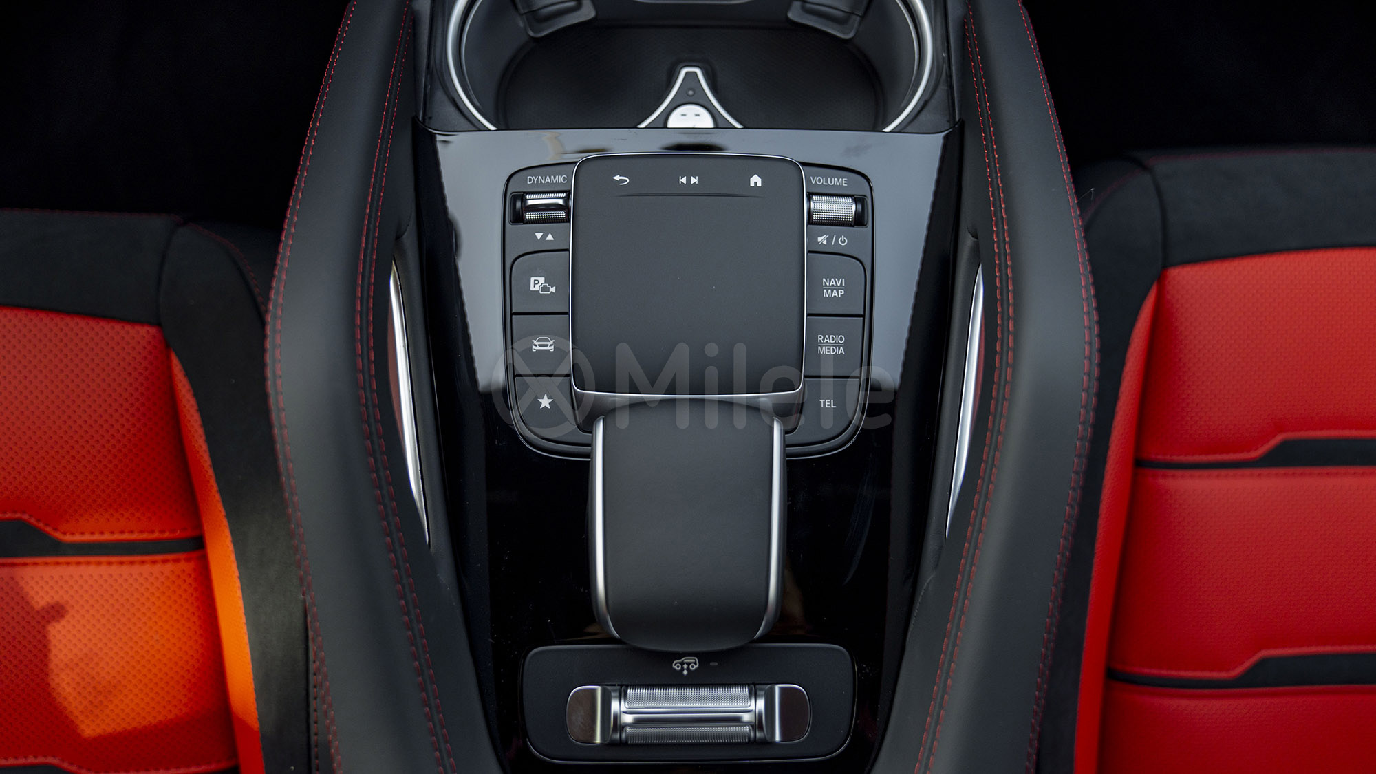 
(LHD) MERCEDES BENZ GLE COUPE 53 3.0P AT 4MATIC MY2025 – BLACK full									
