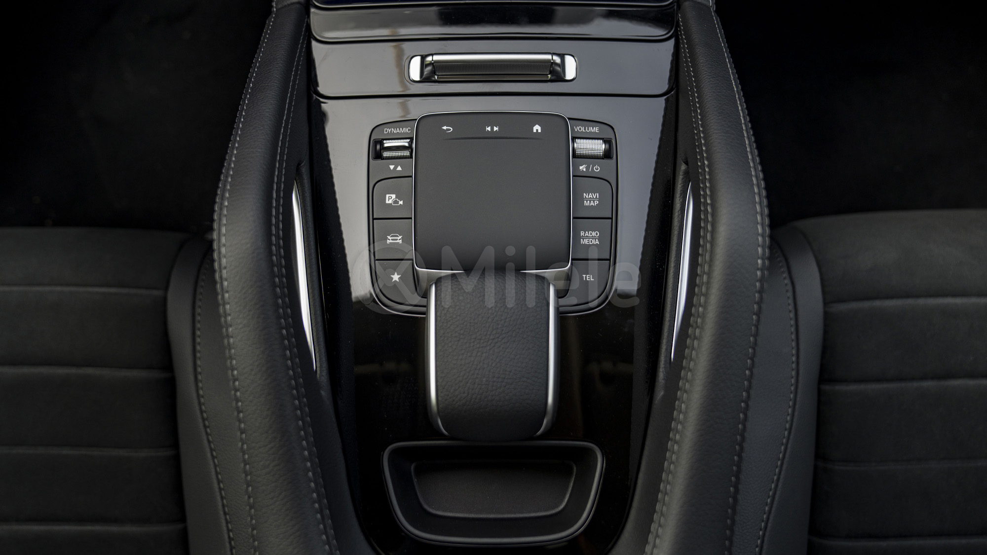 
(LHD) MERCEDES BENZ GLE COUPE 450 3.0P AT 4MATIC MY2025 – BLACK full									