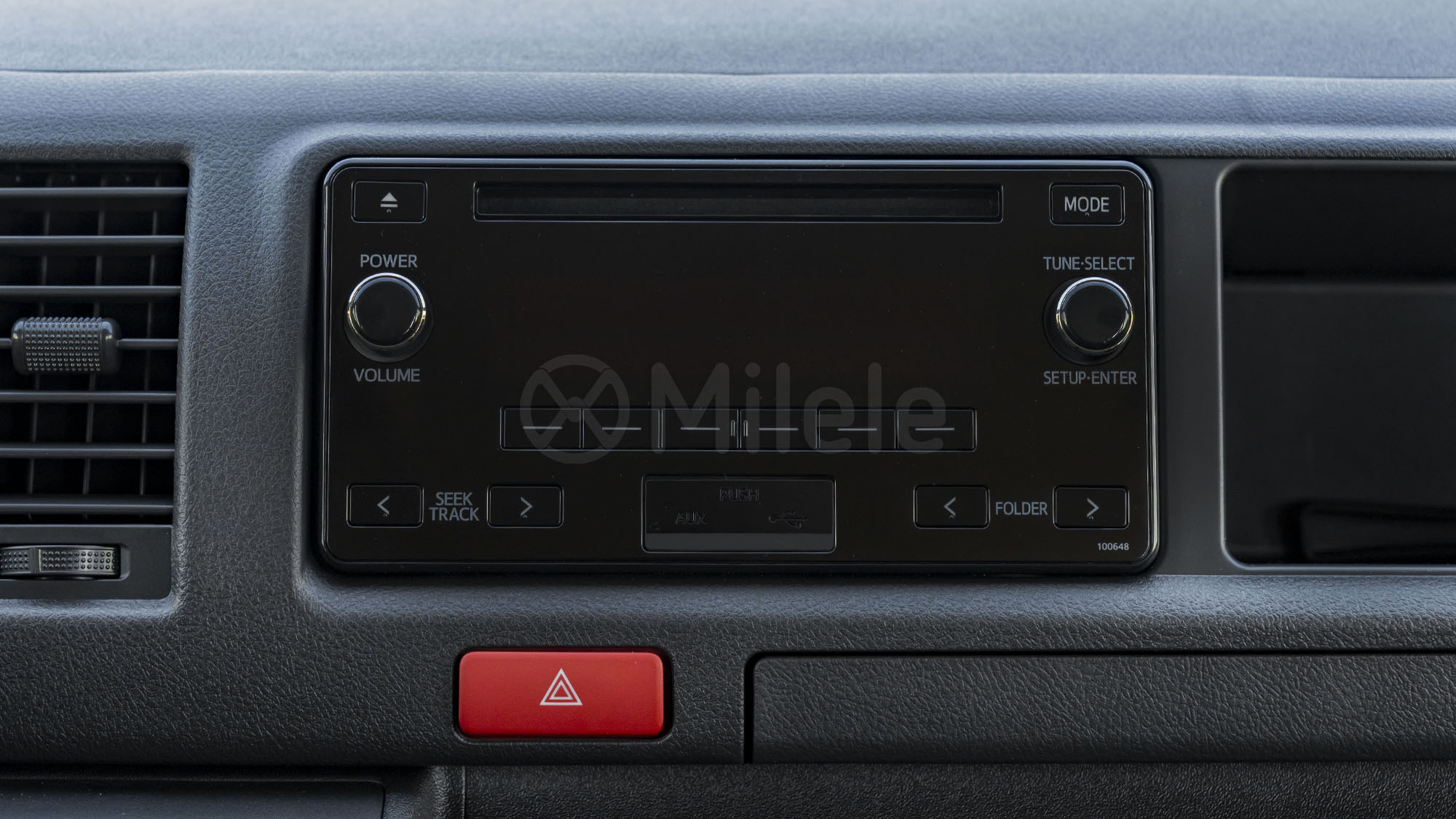 
								(LHD) HIACE HR 15 SEATER 2.5D MT full									