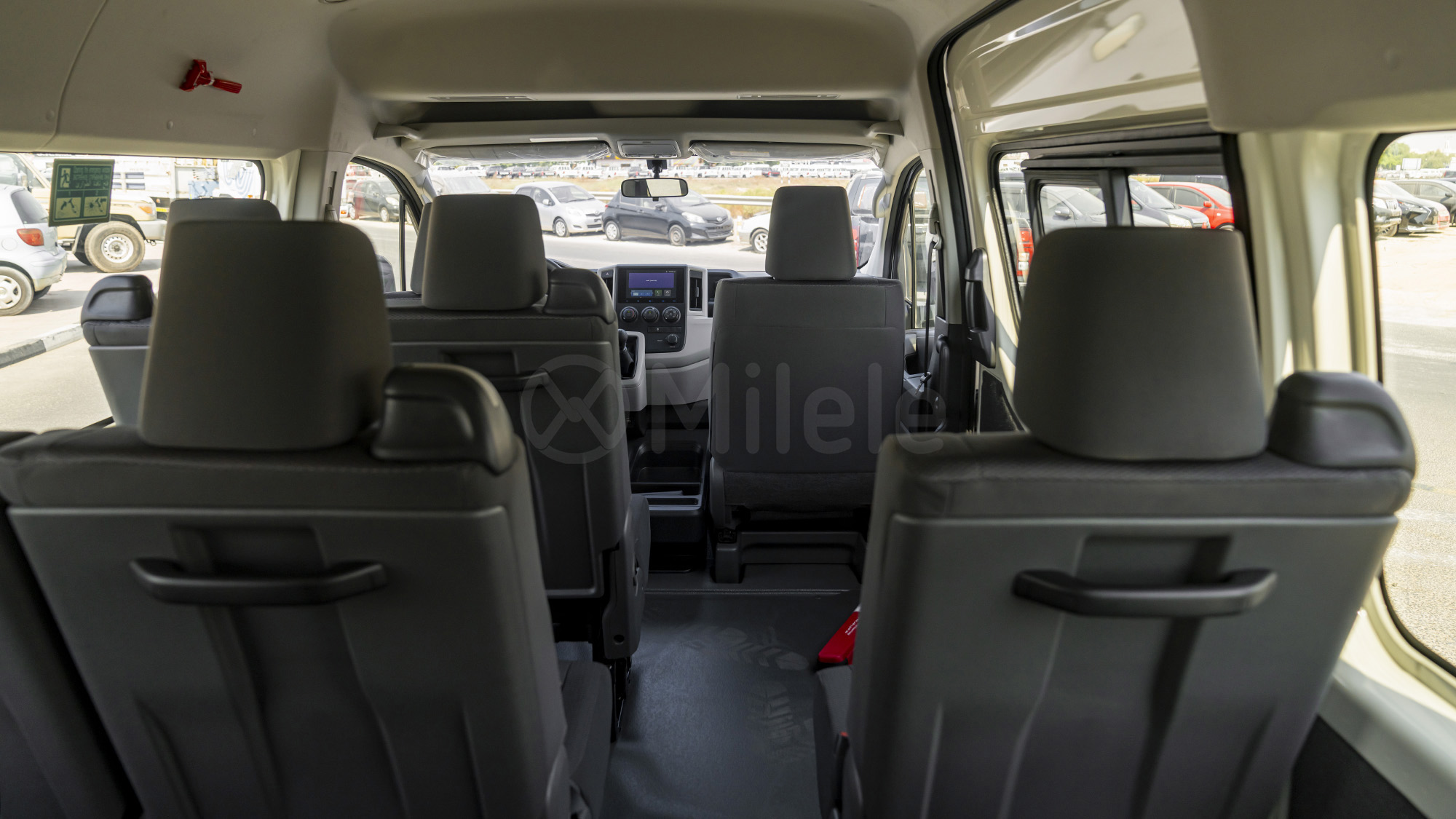 
								(LHD) TOYOTA HIACE HR 2.8D MT RWD 13 SEATER MY2026 – WHITE full									