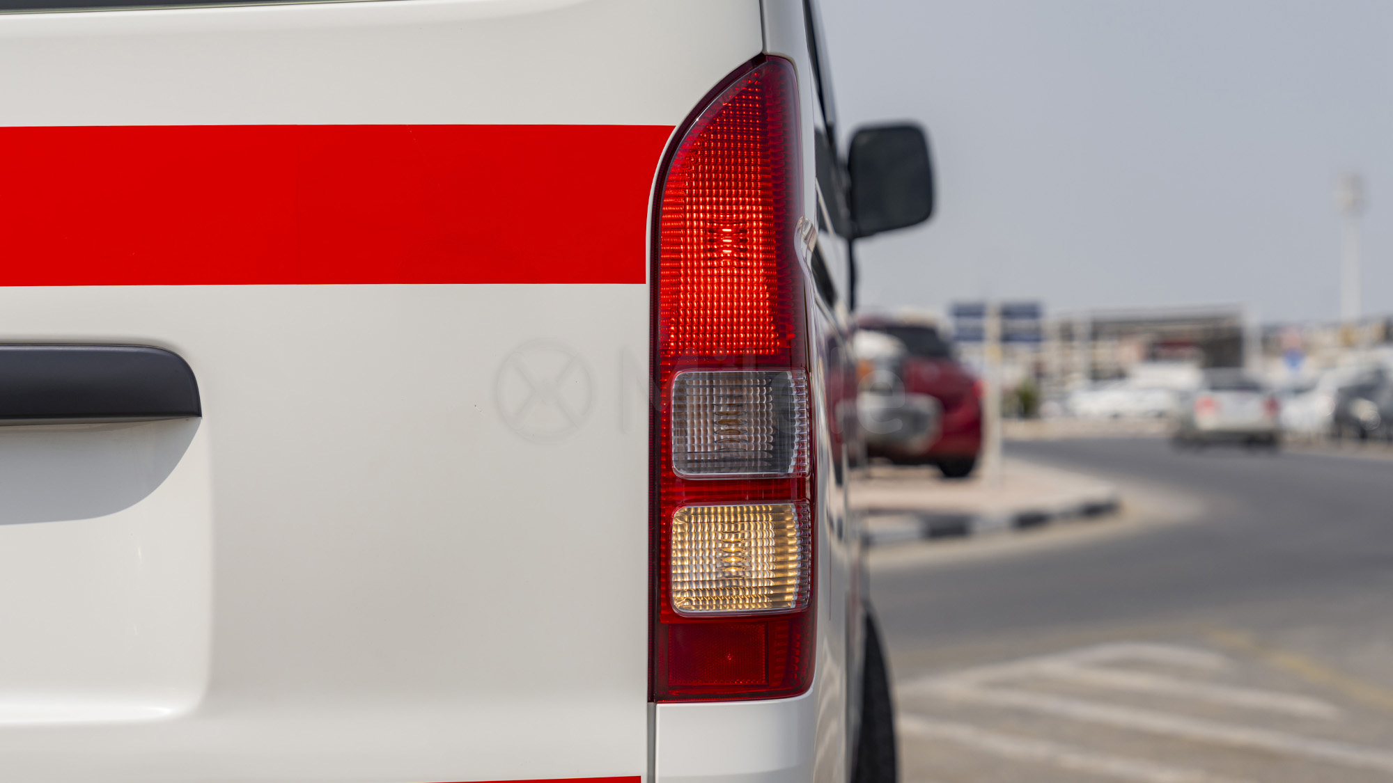 
								(LHD) TOYOTA HIACE STD VAN 2.7P MT RWD MY2025 – WHITE full									