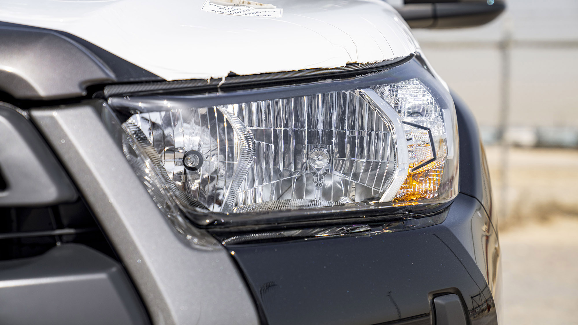 
(LHD) TOYOTA HILUX DC 2.4D AT 4X4 MY2025 – BLACK full									