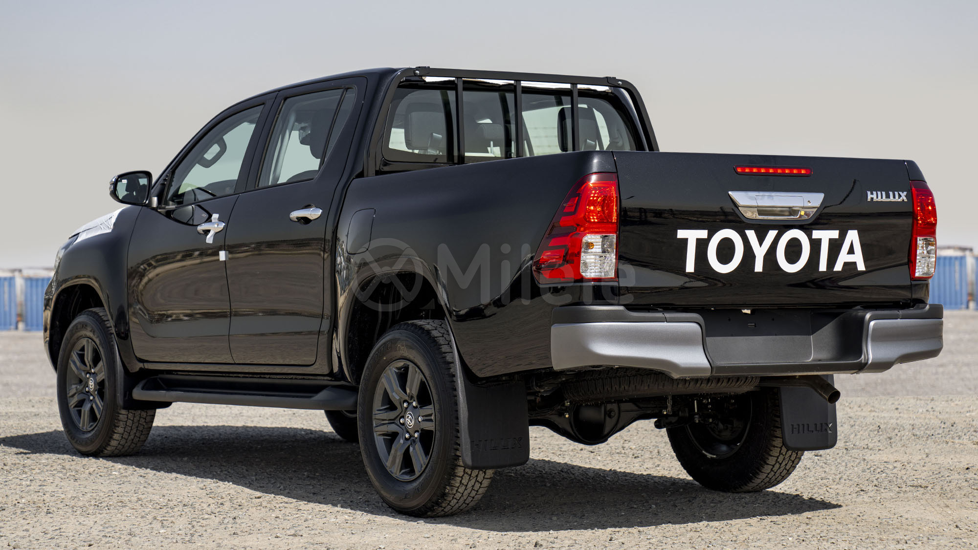 
(LHD) TOYOTA HILUX DC 2.4D AT 4X4 MY2025 – BLACK full									
