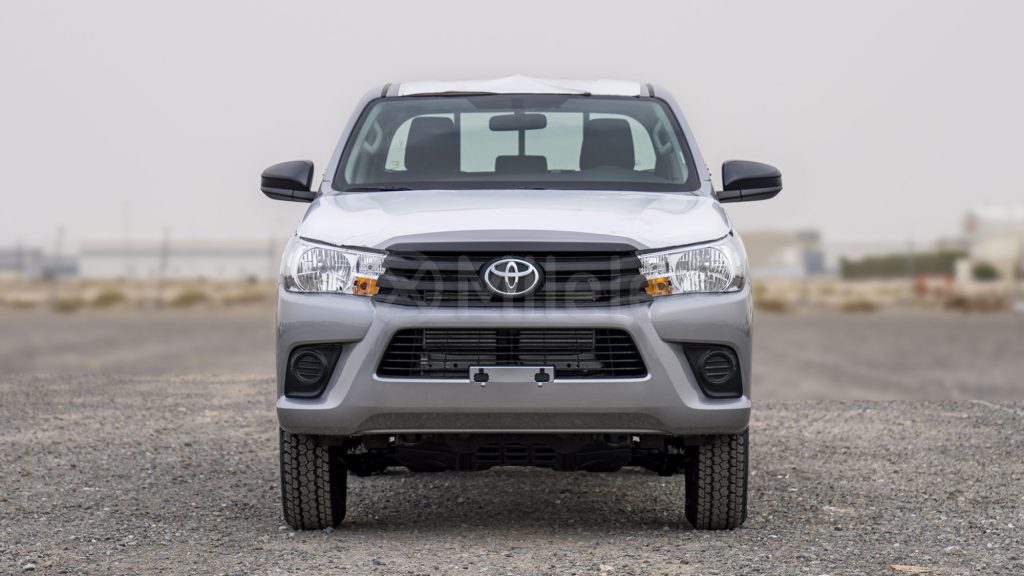 (LHD) TOYOTA HILUX DC 2.4D MT 4X4 P.WINDOW MY2025 – SILVER