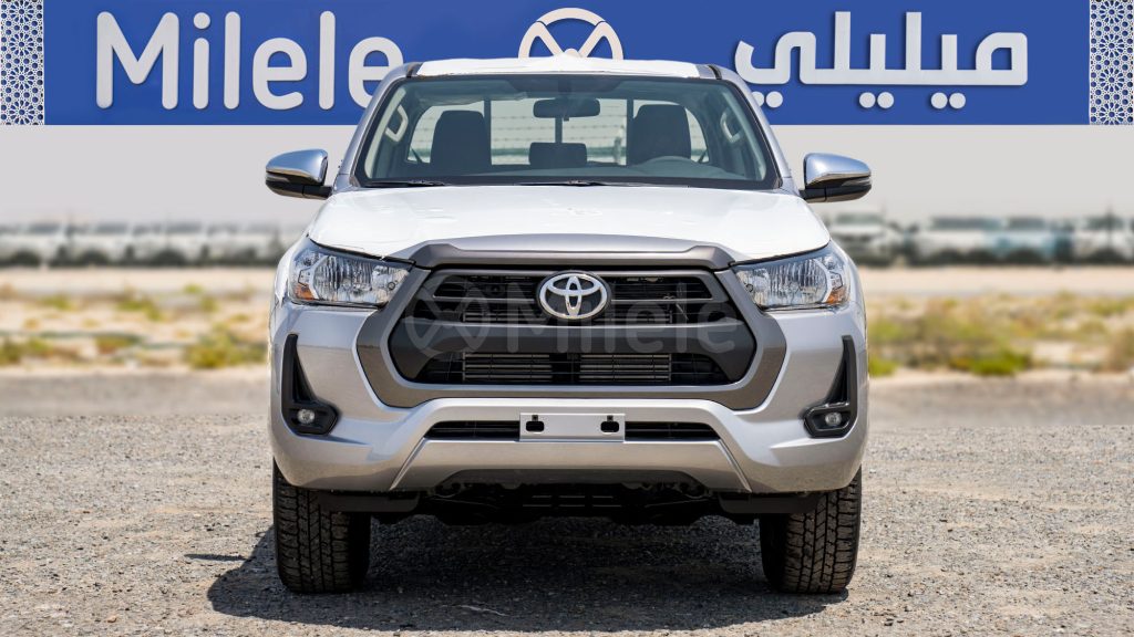 (LHD) TOYOTA HILUX DC 2.4D AT 4X4 MY2026 – SILVER