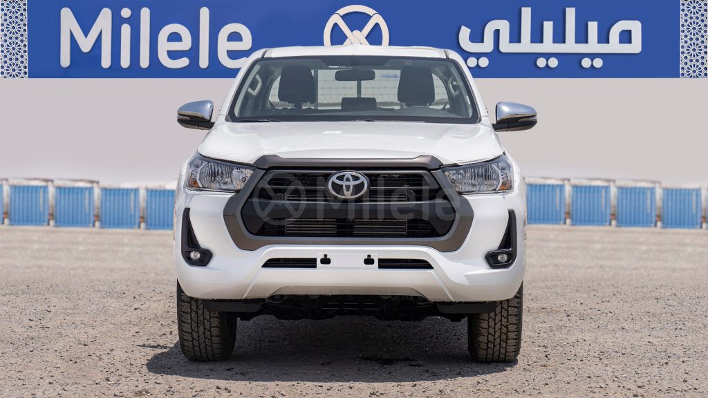 (LHD) TOYOTA HILUX DC 2.4D MT 4X4 P.WINDOW MY2026 – WHITE