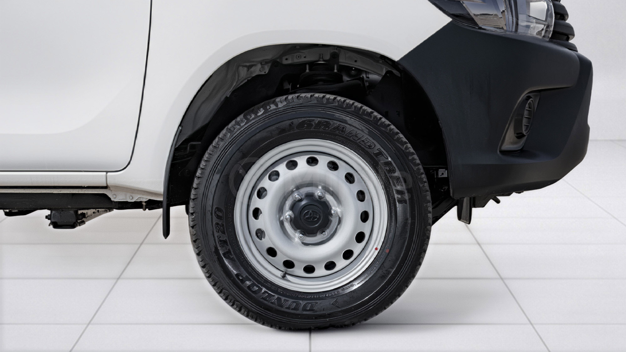 
(LHD) TOYOTA HILUX DC 2.4D MT MY2025 – WHITE full									