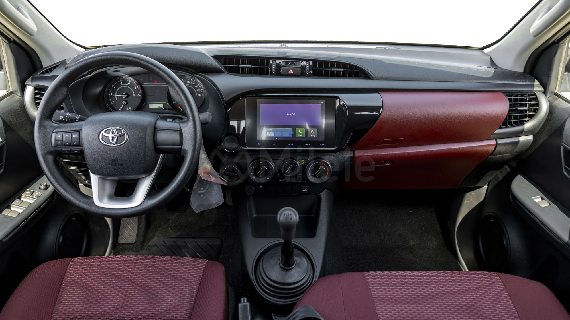 
								(LHD) TOYOTA HILUX DC GL2 D4-D 2.4D MT 4X4 MY2026 – WHITE full									