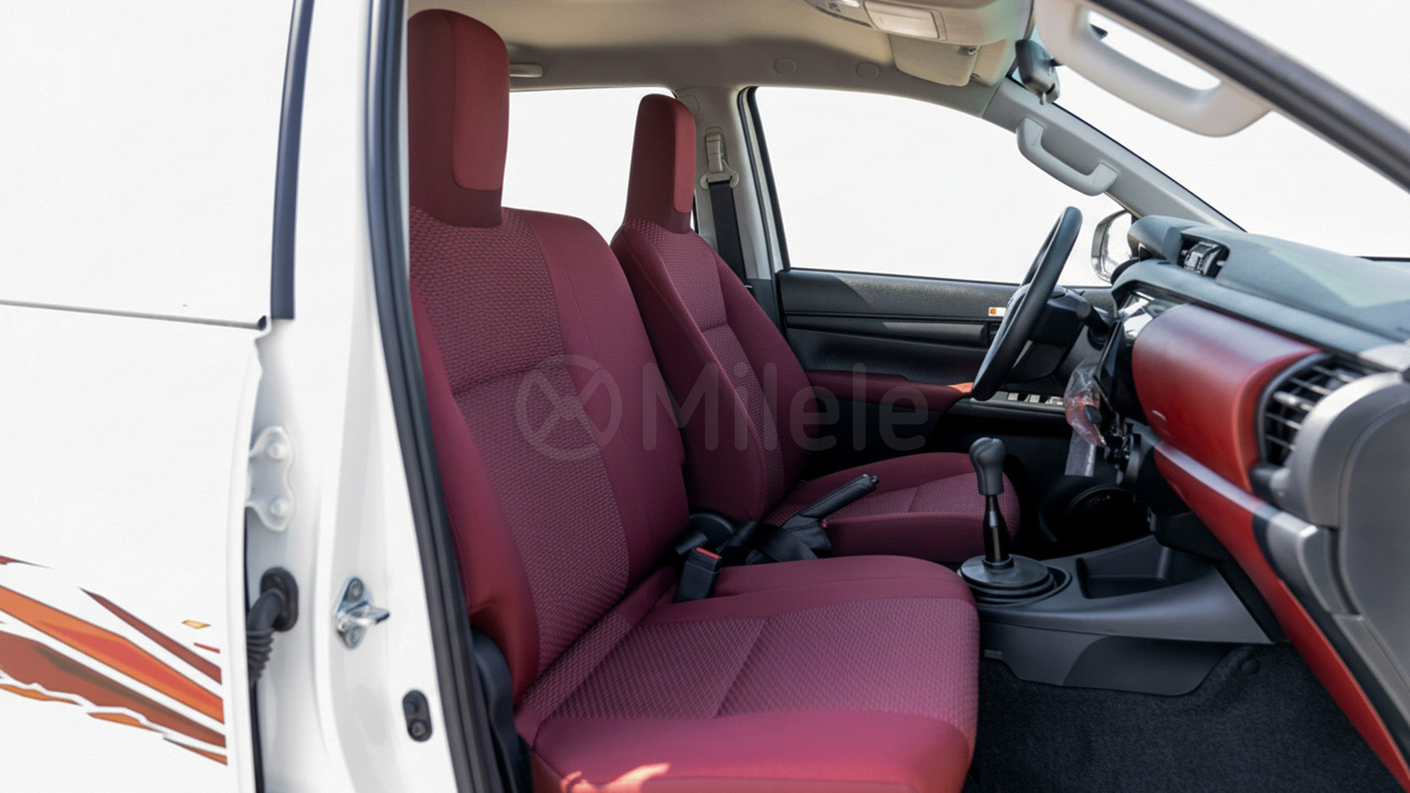
								(LHD) TOYOTA HILUX DC GL2 D4-D 2.4D MT 4X4 MY2026 – WHITE full									