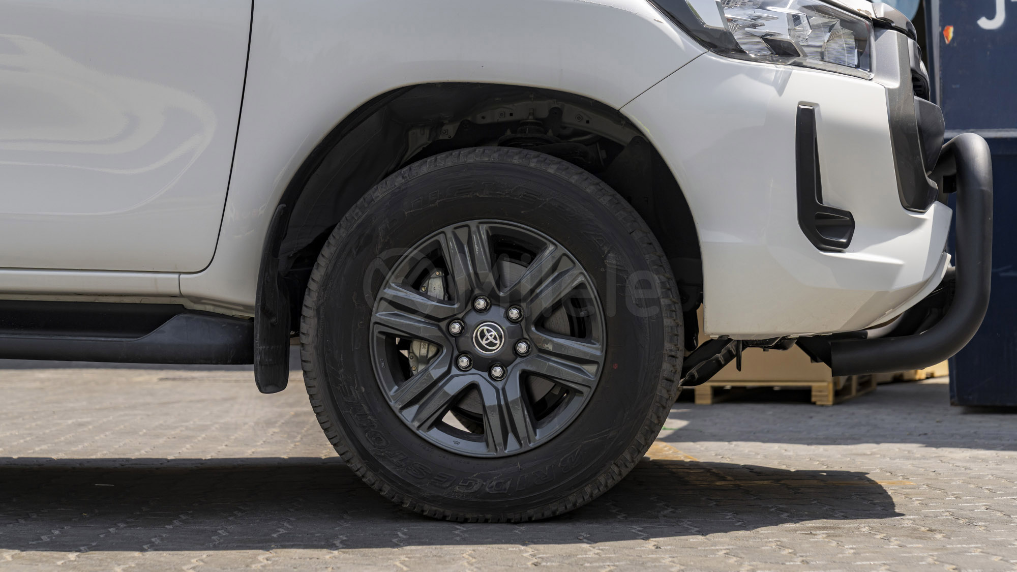 
								(LHD) TOYOTA HILUX DC 2.7P AT 4X4 MY2025 – WHITE full									