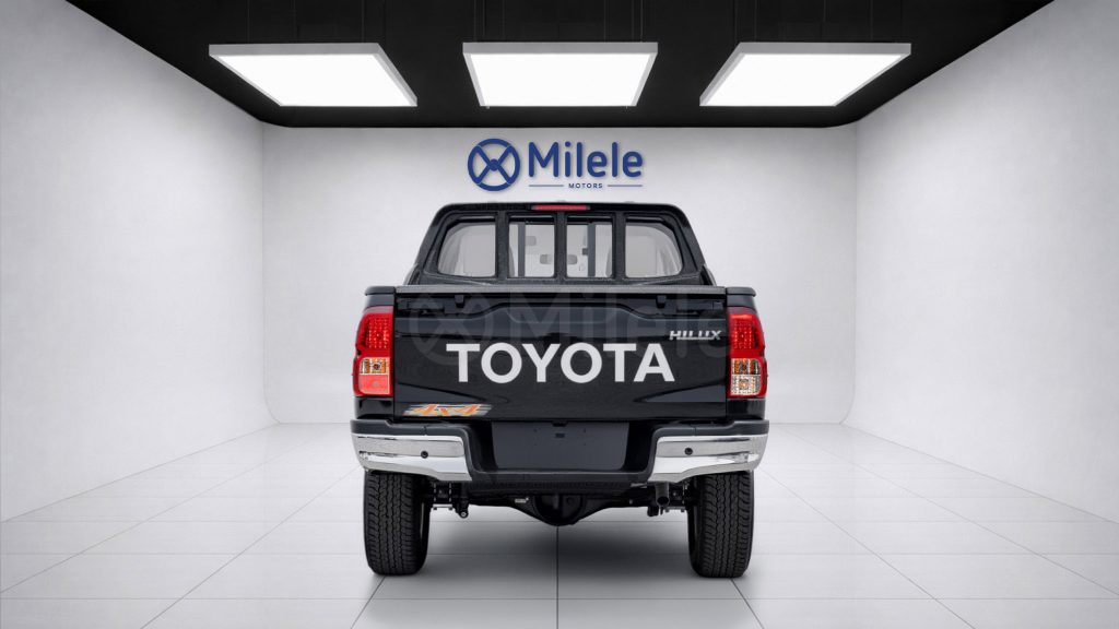 (LHD) TOYOTA HILUX DC 2.7P AT 4WD MY2026 – BLACK