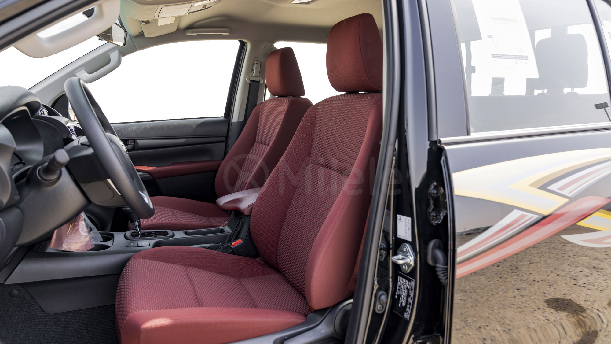 
								(LHD) TOYOTA HILUX DC 2.7P AT 4WD MY2026 – BLACK full									