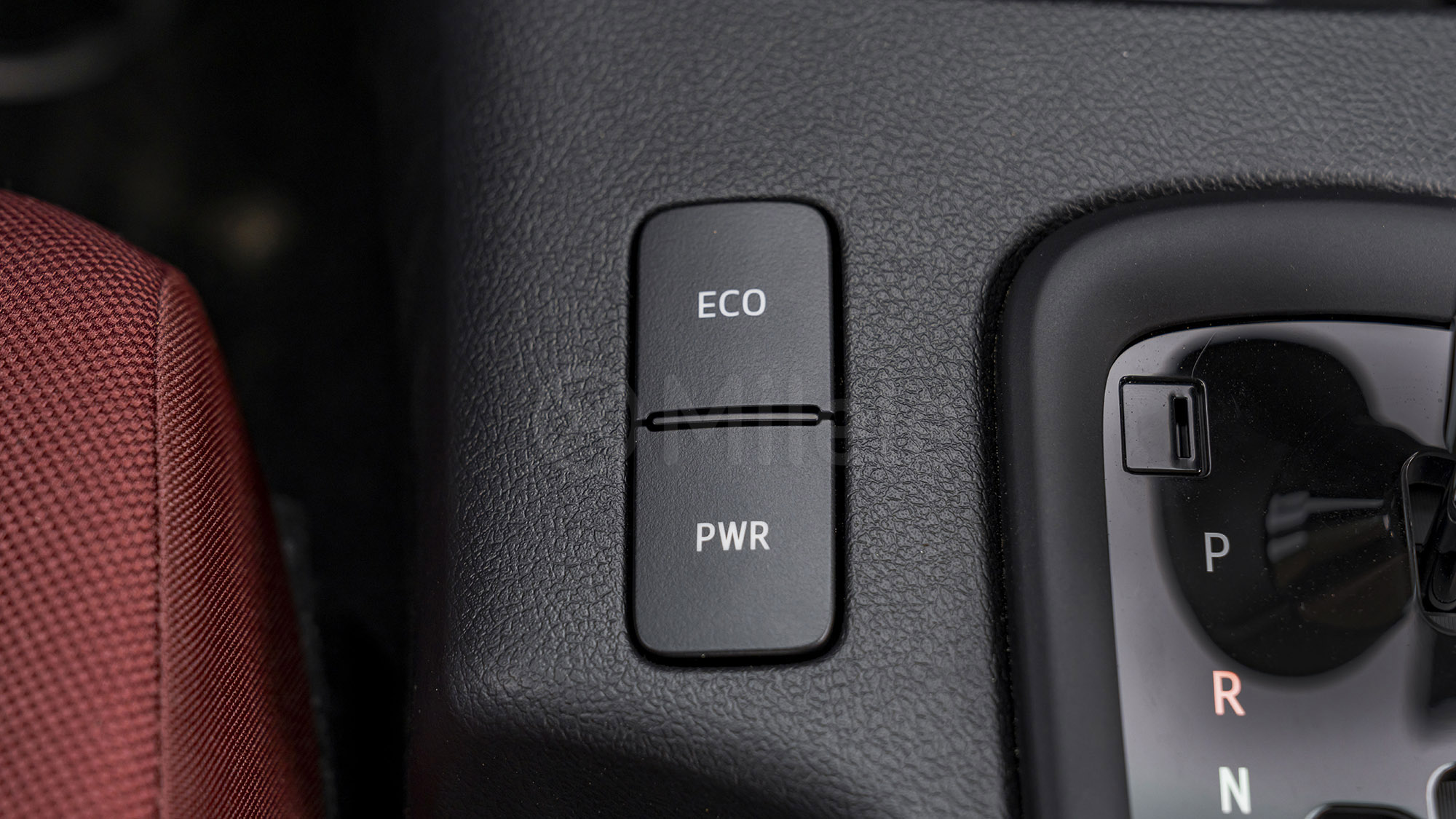 
								(LHD) TOYOTA HILUX DC 2.7P AT 4WD MY2026 – BLACK full									
