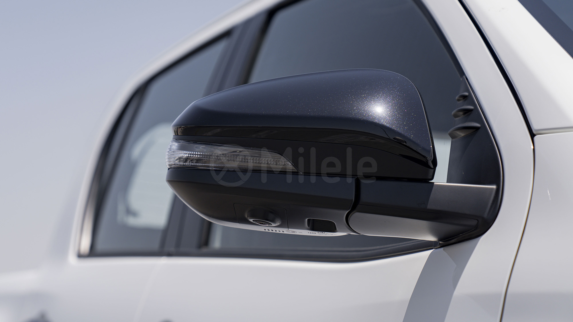 
(LHD) TOYOTA HILUX DC GR SPORT 2.8D AT 4X4 MY2025 – WHITE full									