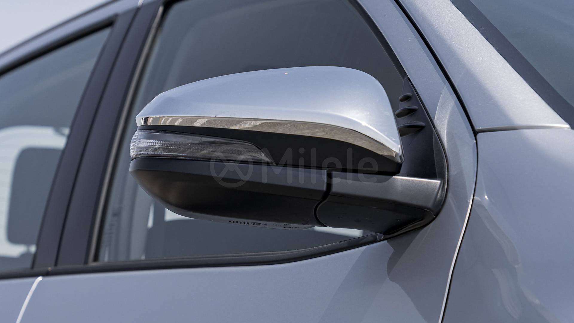 
								(LHD) TOYOTA HILUX DC DIESEL 2.8M HEV AT 4WD MY2026 – SILVER full									