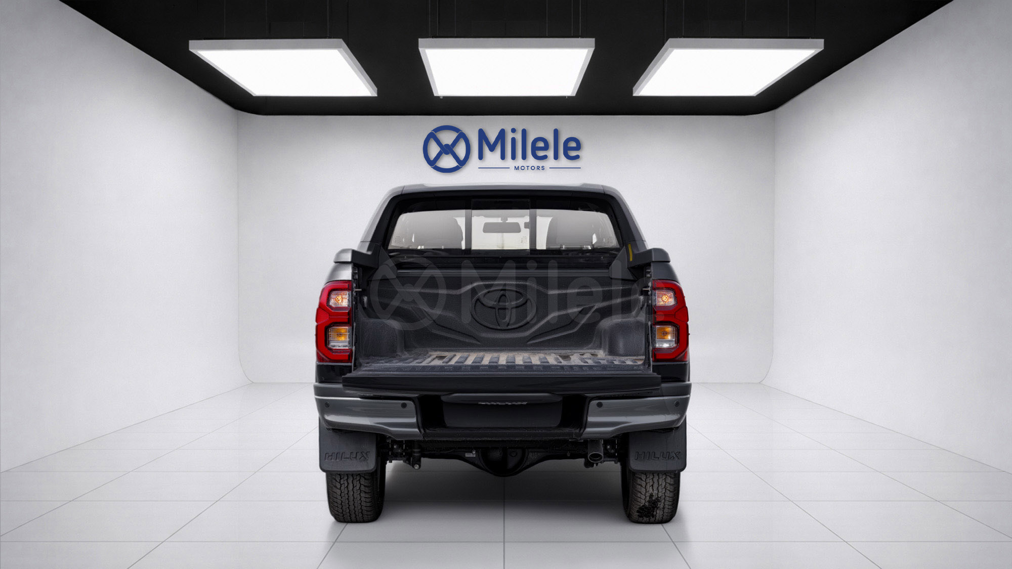 
								(LHD) TOYOTA HILUX DC ADVENTURE 4.0P AT 4X4 MY2026 – BLACK full									