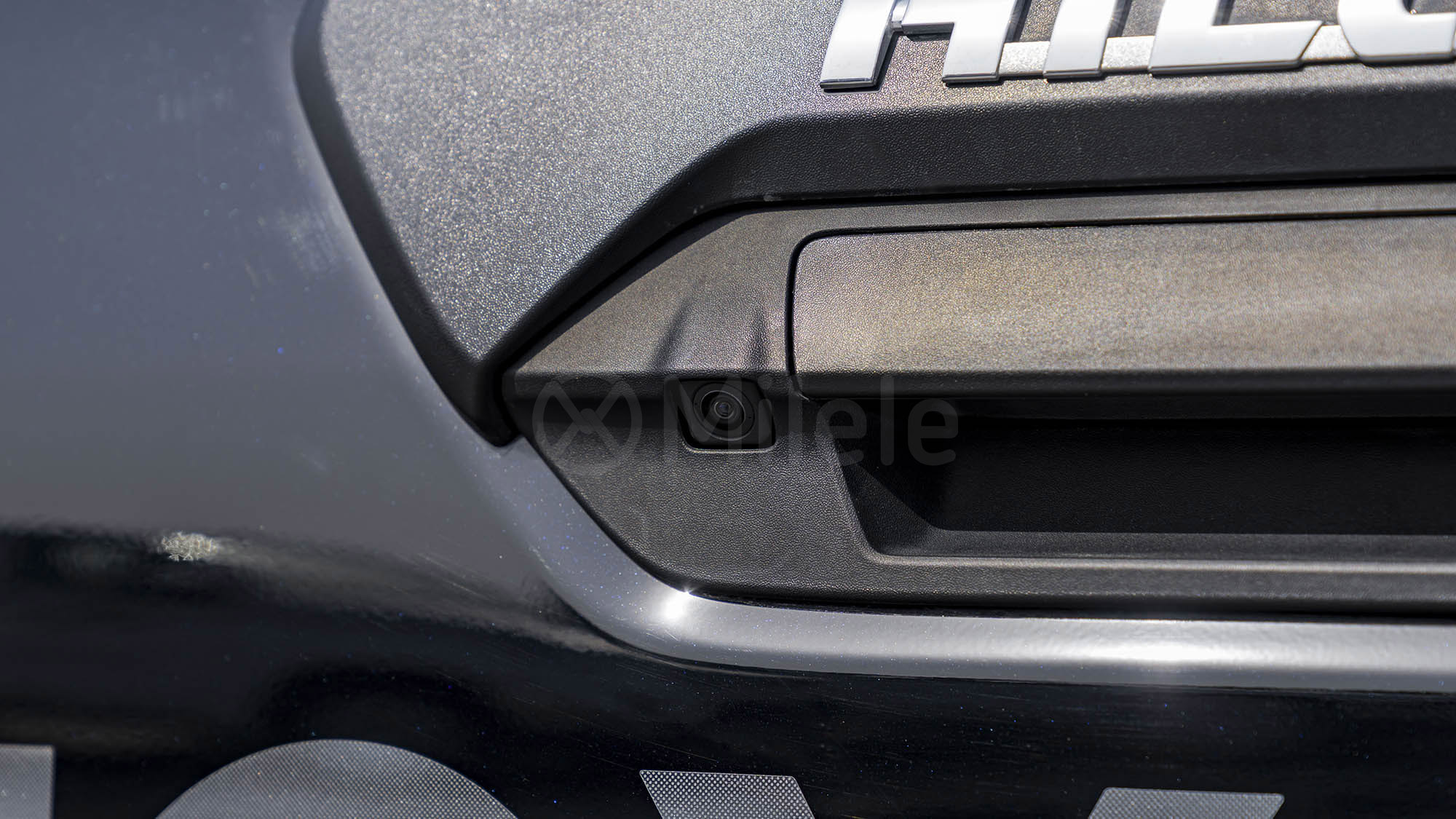 
								(LHD) TOYOTA HILUX DC ADVENTURE 4.0P AT 4X4 MY2026 – BLACK full									