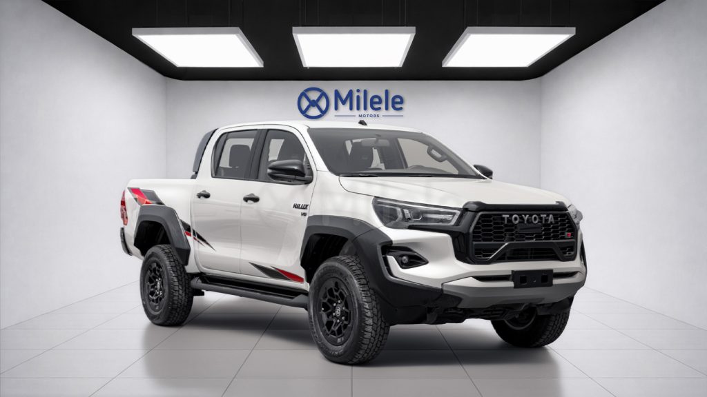 (LHD) TOYOTA HILUX GRS 4.0P AT MY2026 – WHITE