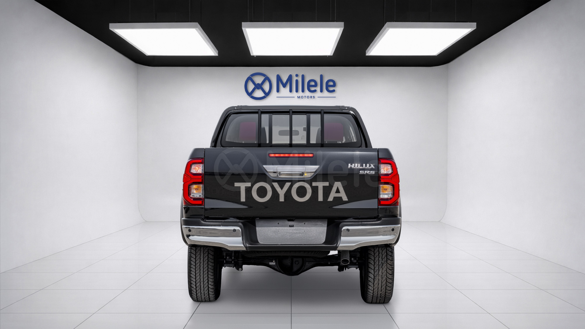 
(LHD) TOYOTA HILUX TRD 4.0P AT MY2026 – Black full									