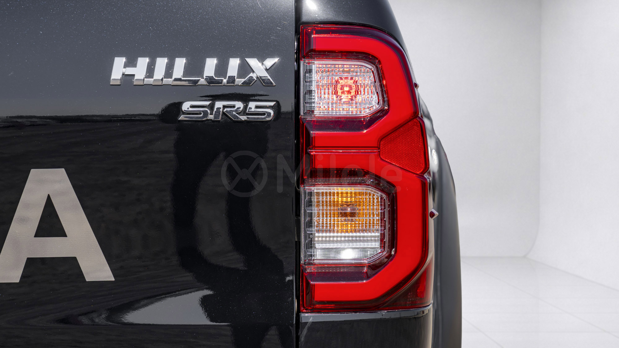 
(LHD) TOYOTA HILUX TRD 4.0P AT MY2026 – Black full									