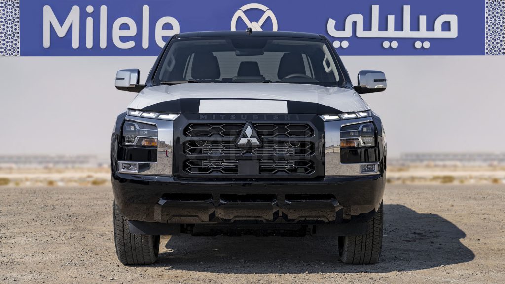 (LHD) MITSUBISHI L200 SPORTERO DC CHROME EDITION 2.4D AT 4WD MY2026 – BLACK