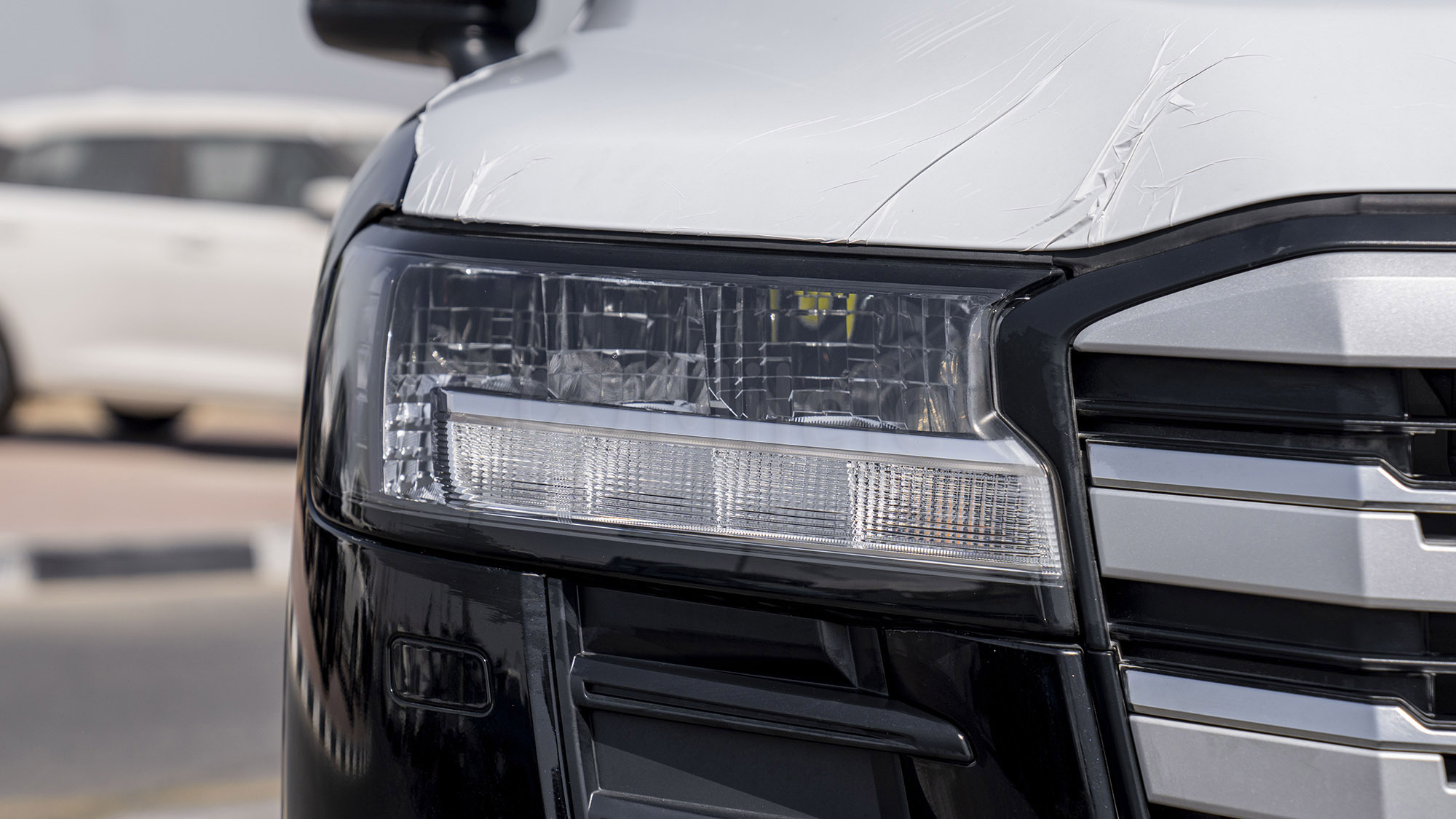 
(LHD) TOYOTA LC300 GXR 3.3D AT MY2025 – BLACK full									