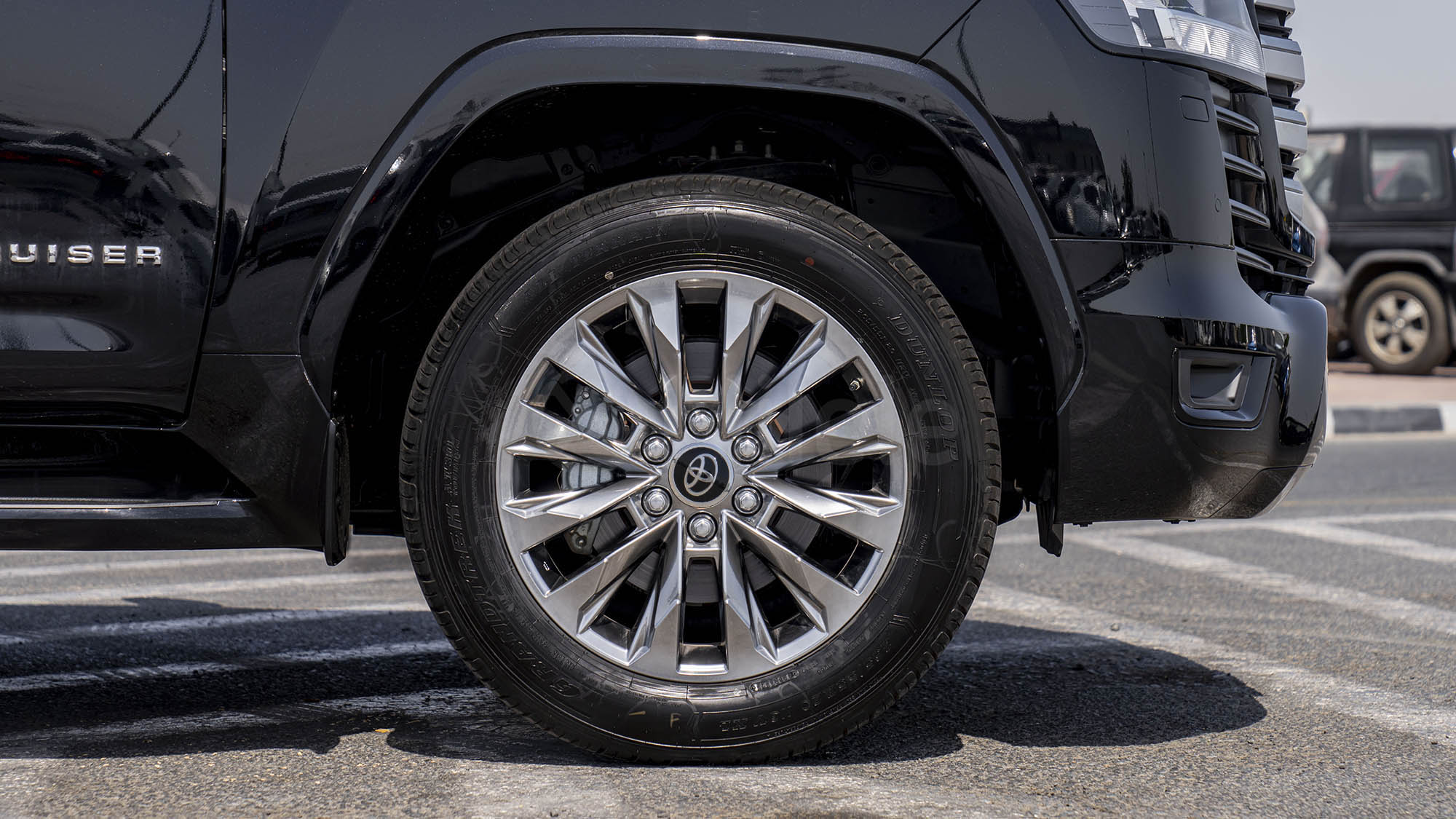 
(LHD) TOYOTA LC300 GXR 3.3D AT MY2025 – BLACK full									