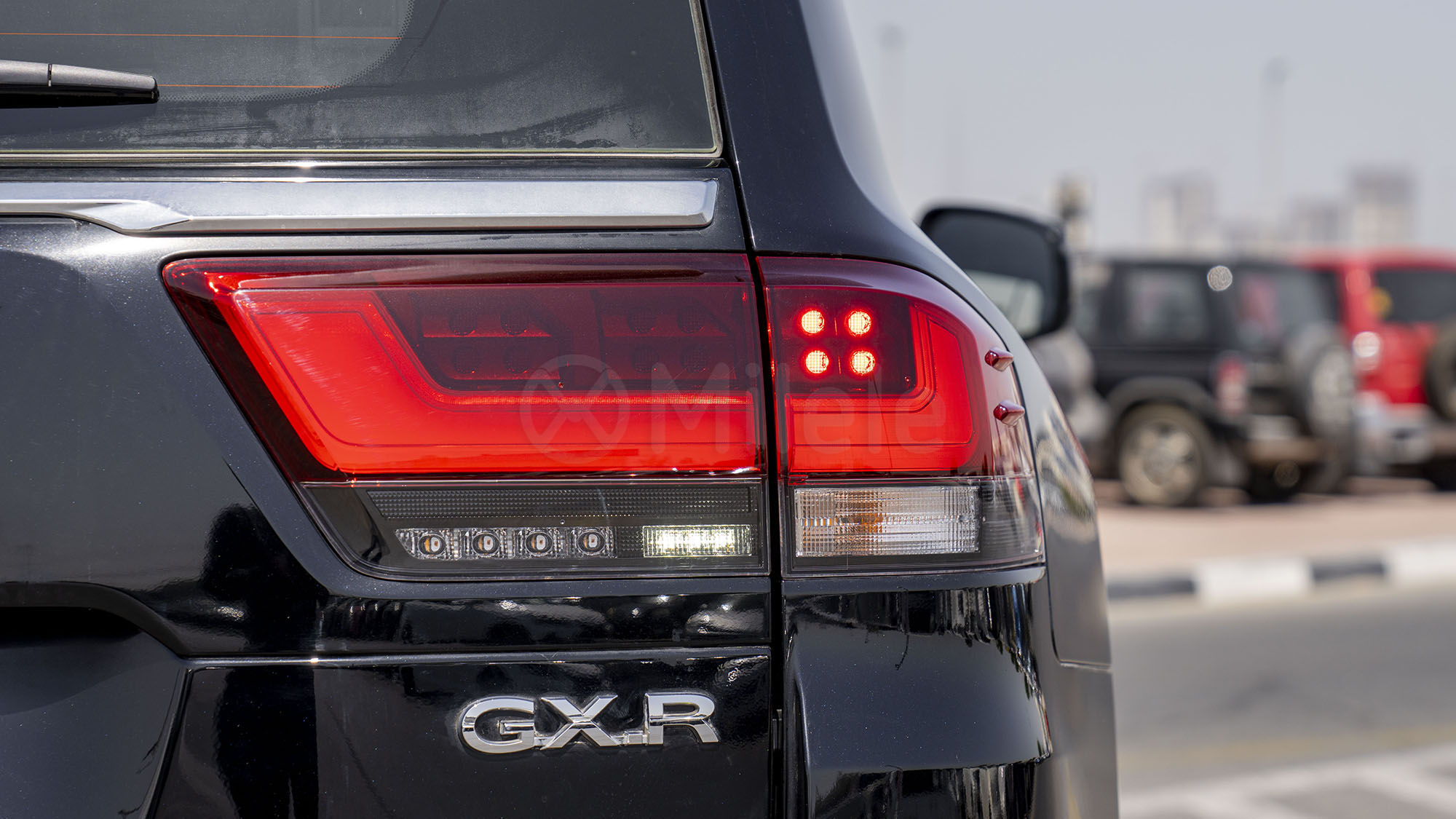 
(LHD) TOYOTA LC300 GXR 3.3D AT MY2025 – BLACK full									