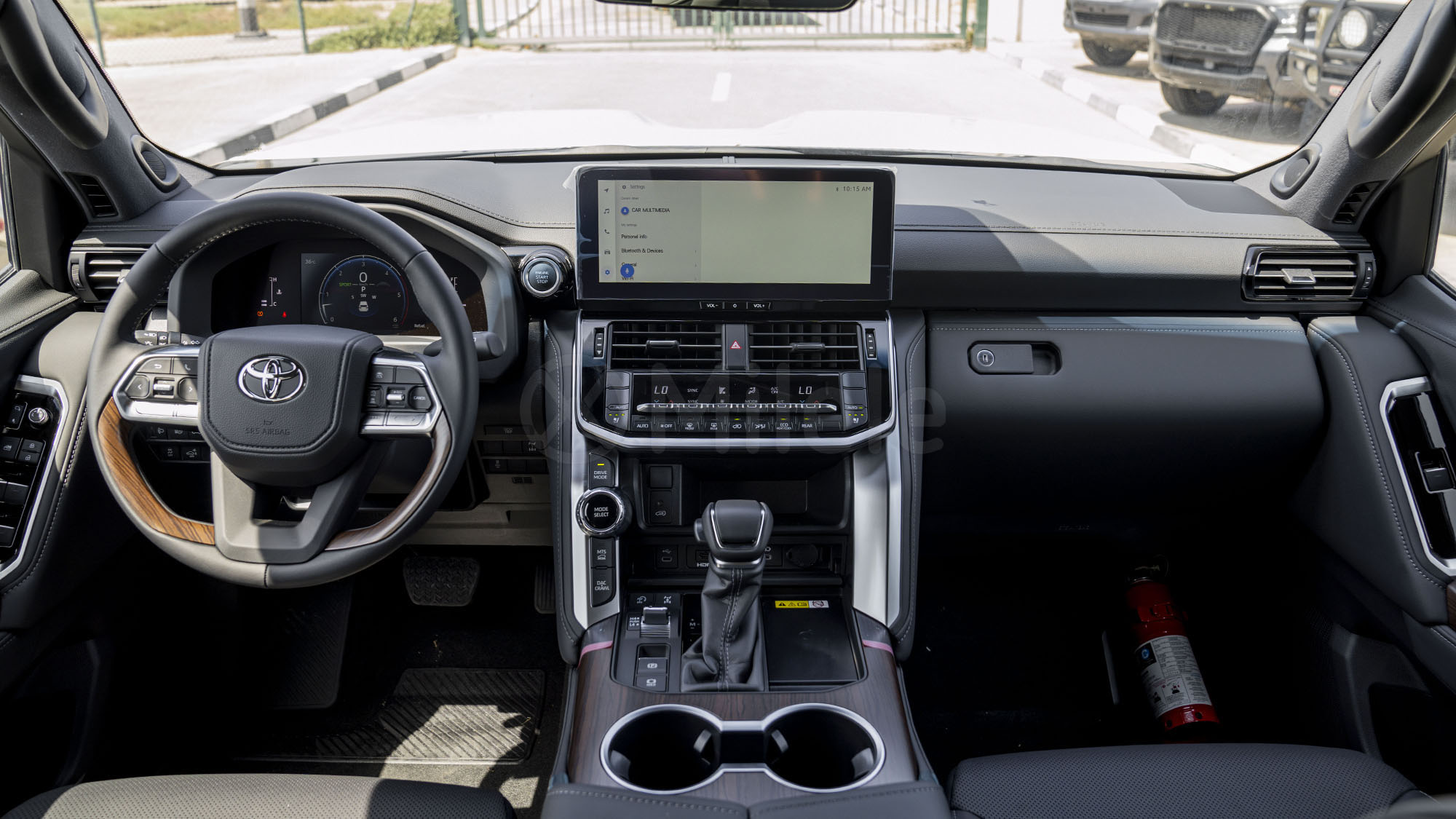 
(LHD) TOYOTA LC300 GXR 3.3D AT MY2025 – BLACK full									
