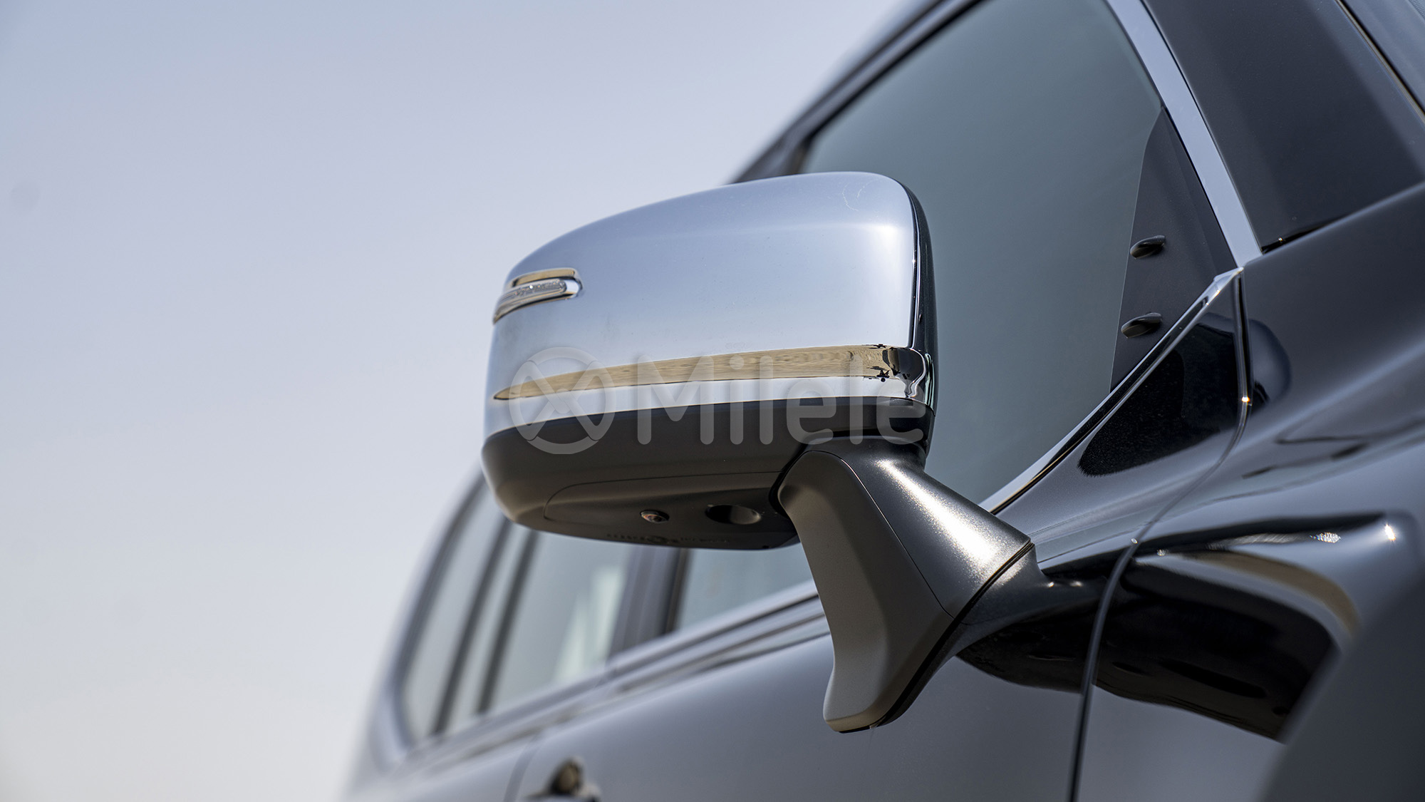 
(LHD) TOYOTA LC300 VX 3.5P AT MY2025 – BLACK full									
