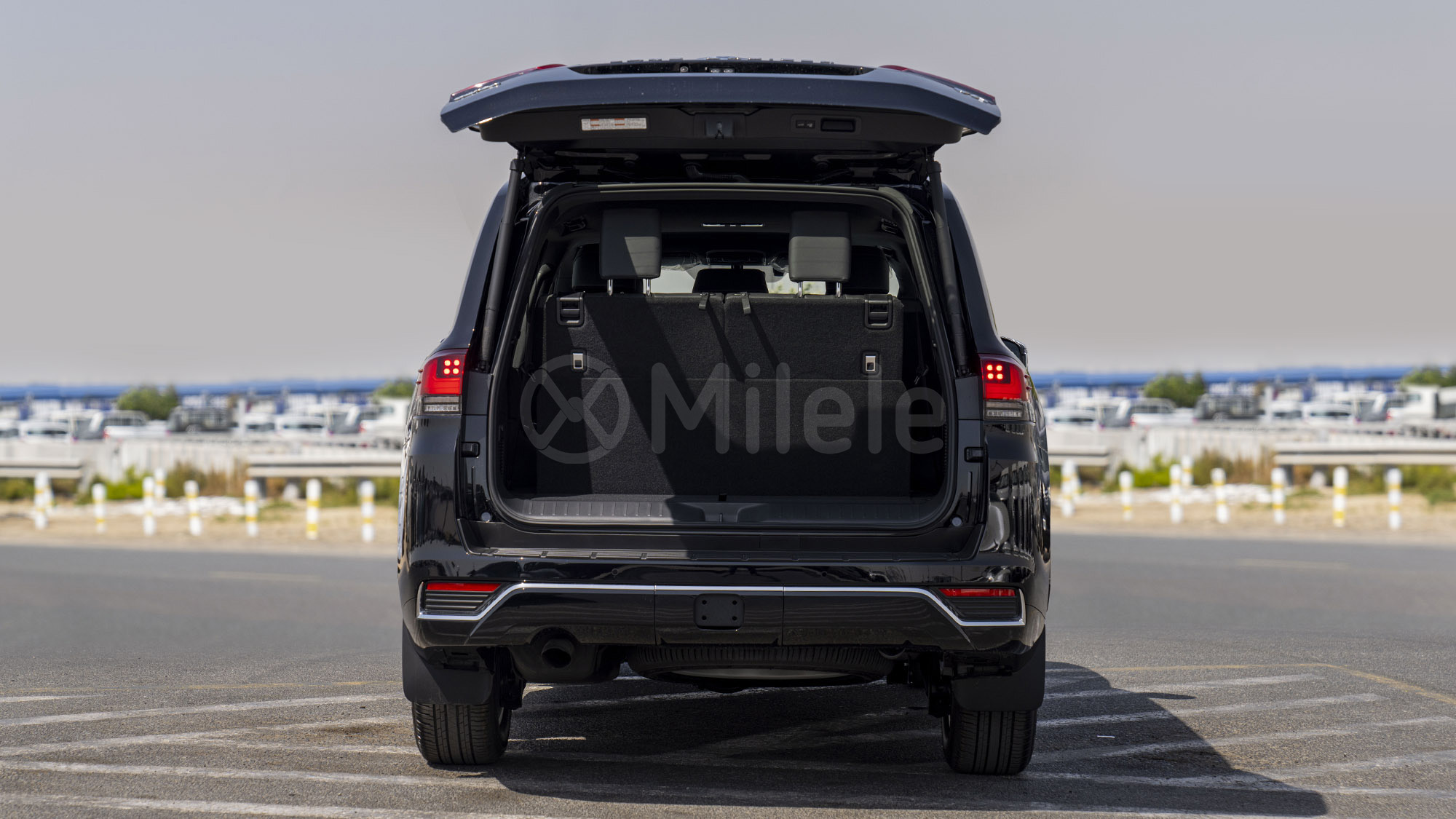 
								(LHD) TOYOTA LC300 VX 3.5P AT AWD MY2025 – ATTITUDE BLACK full									